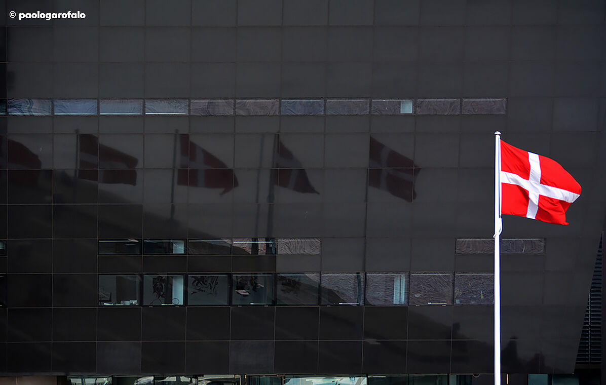 The Black Diamond and the Red Flag