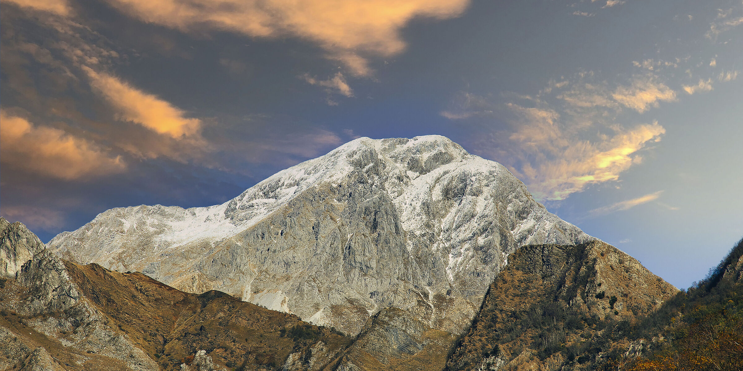 Mount Pania della Croce