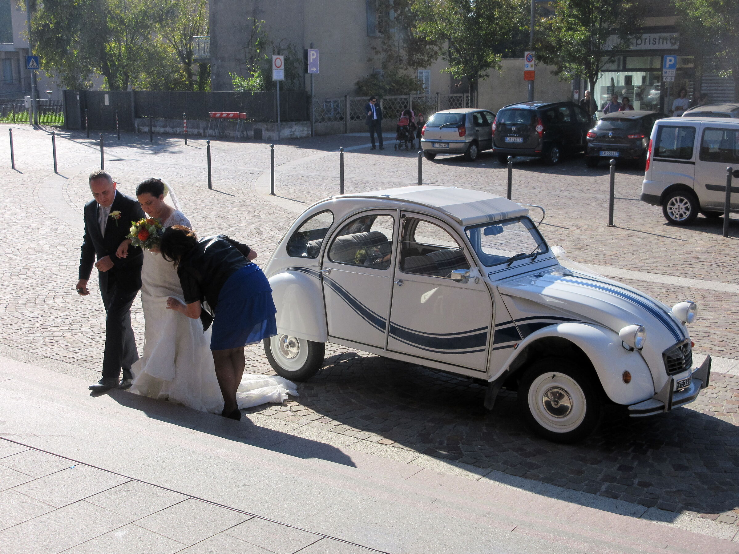 Citroen   2 CV   "FRANCE 3"  ("TRANSAT")...
