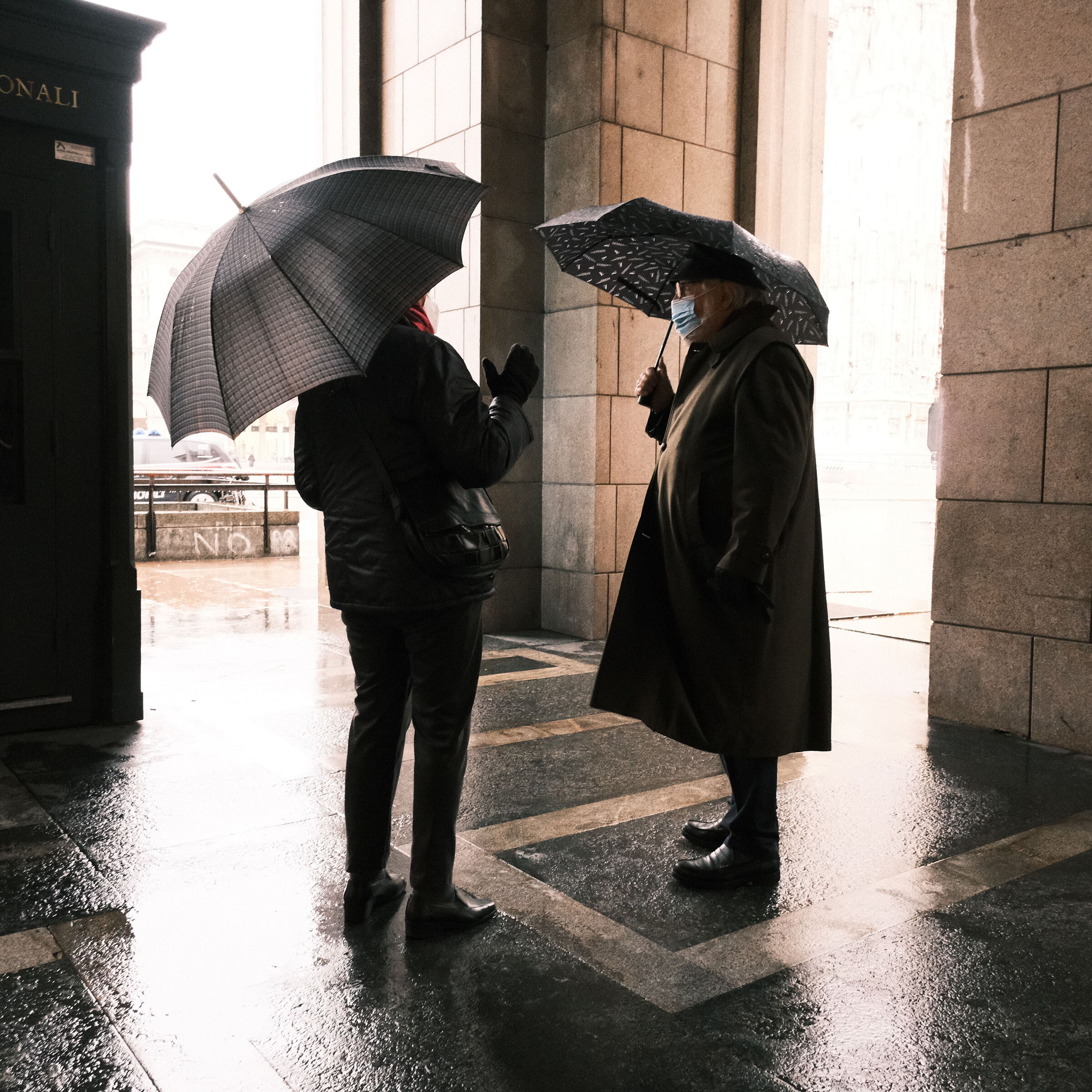 Random encounters under the arengario (Duomo, Milan)