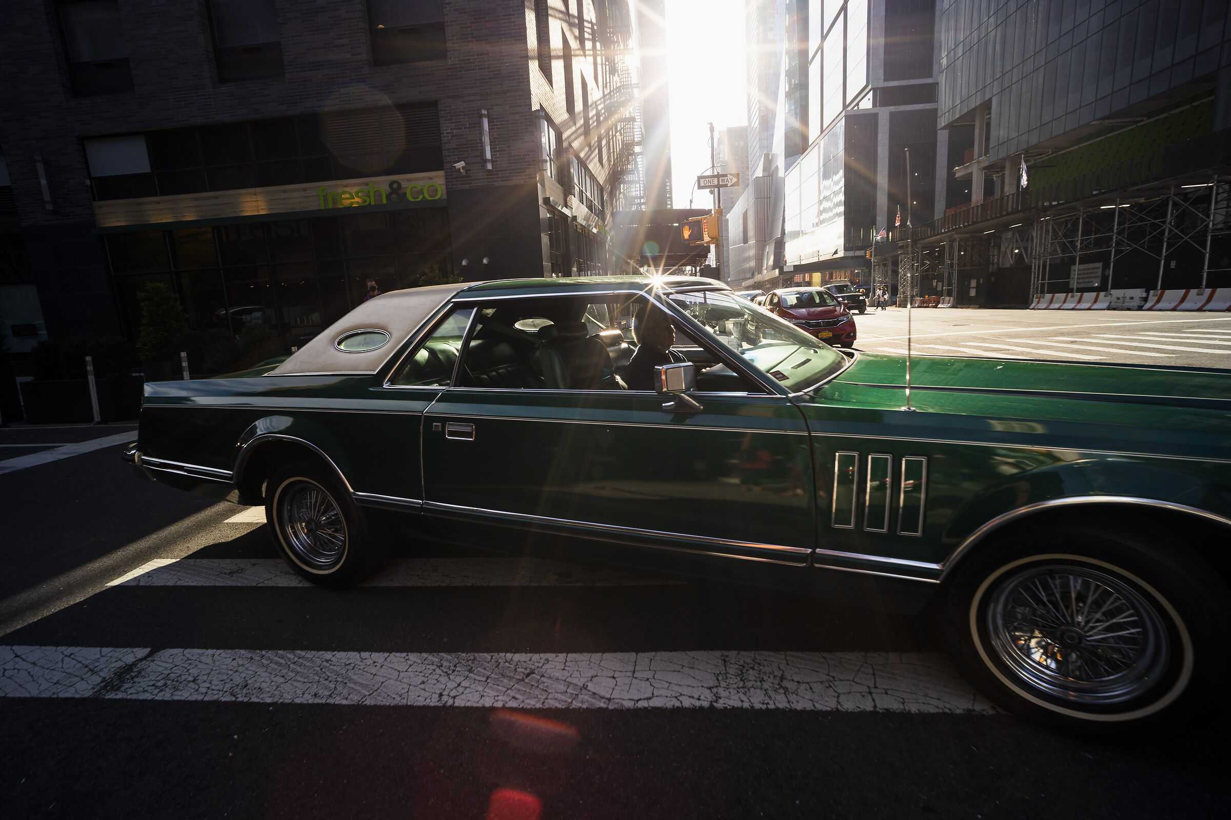 Travis Emery Hackets - Atoll Ultra Wide 2.8/17