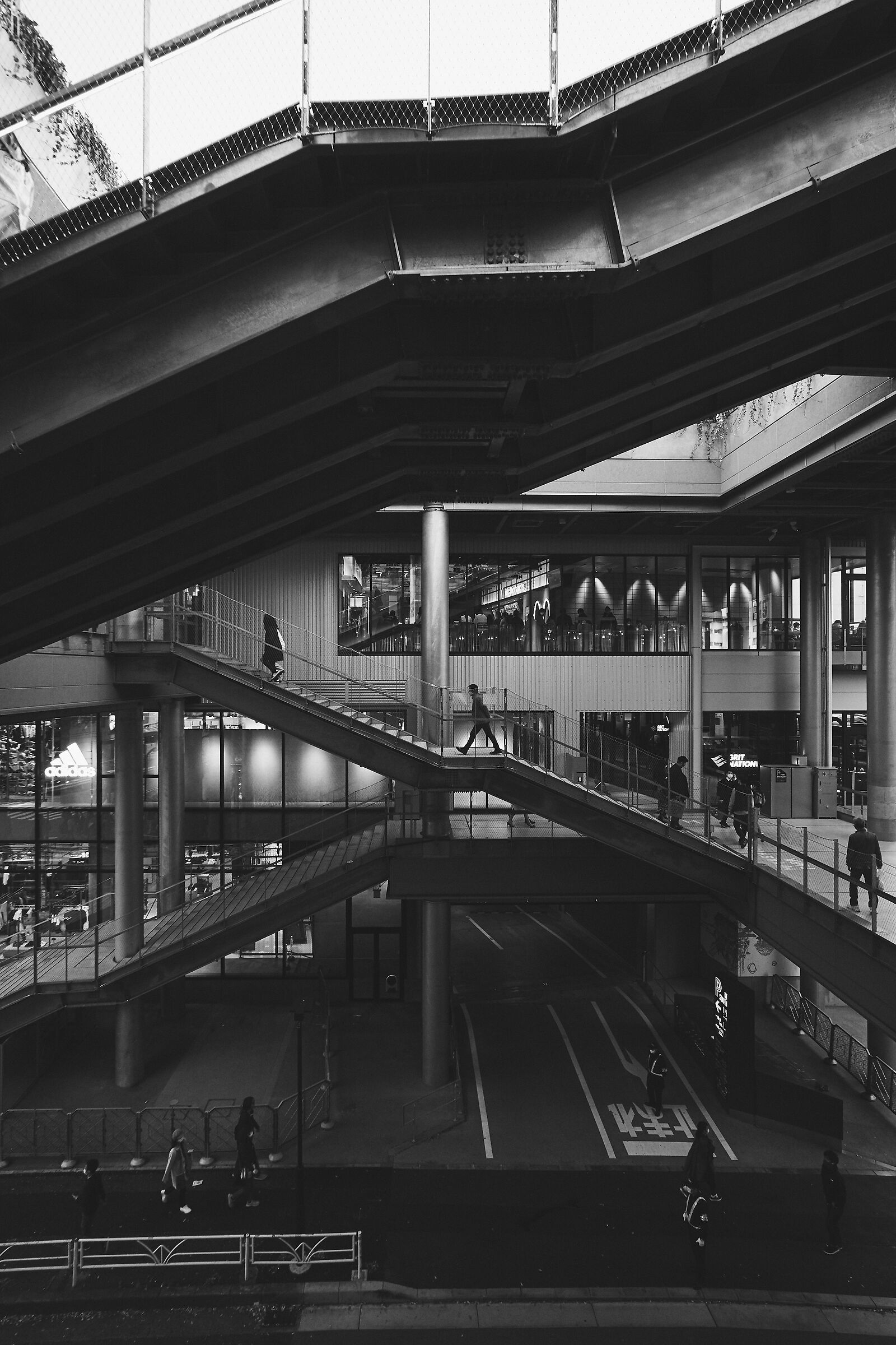 Daisuke Hashihara - Atoll Ultra-Wide 2.8/17