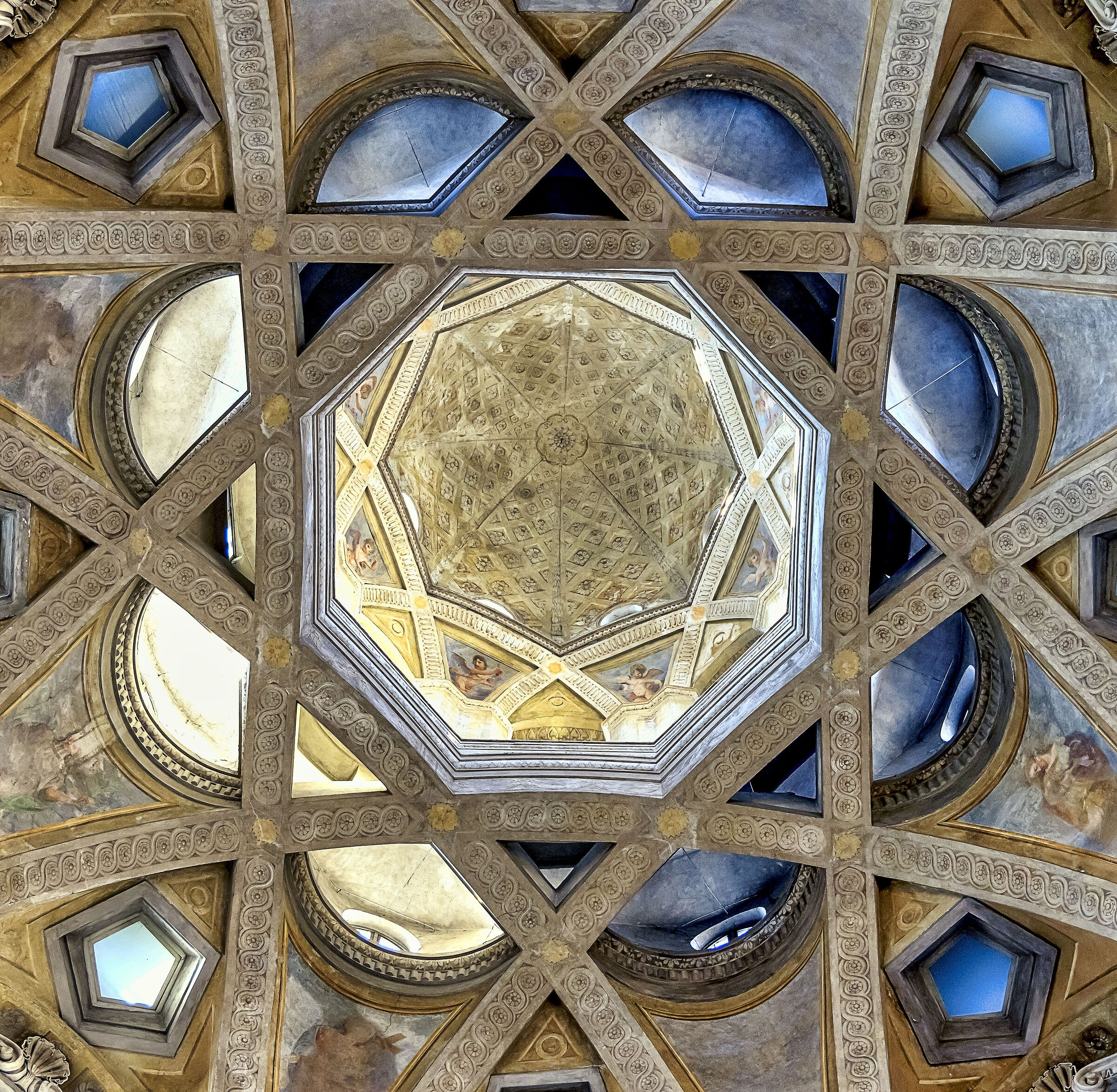 Polygonal