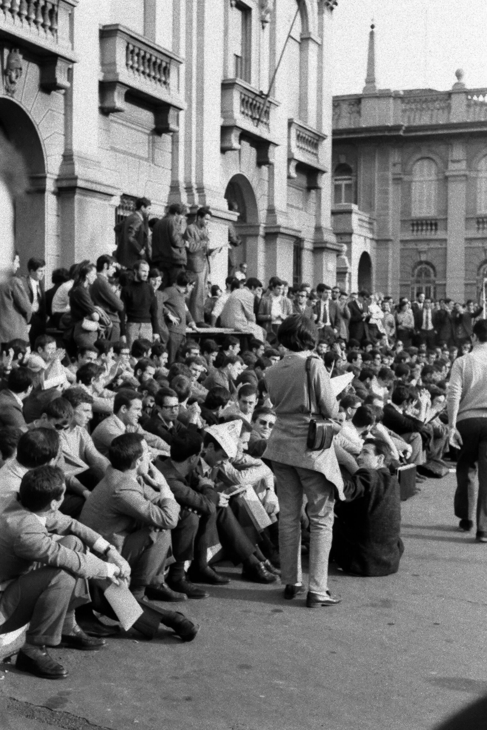moti studenteschi 1968  -  milano