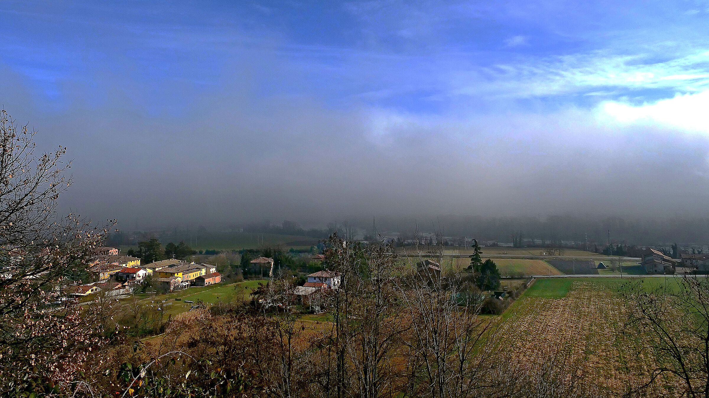 Si sta alzando la nebbia