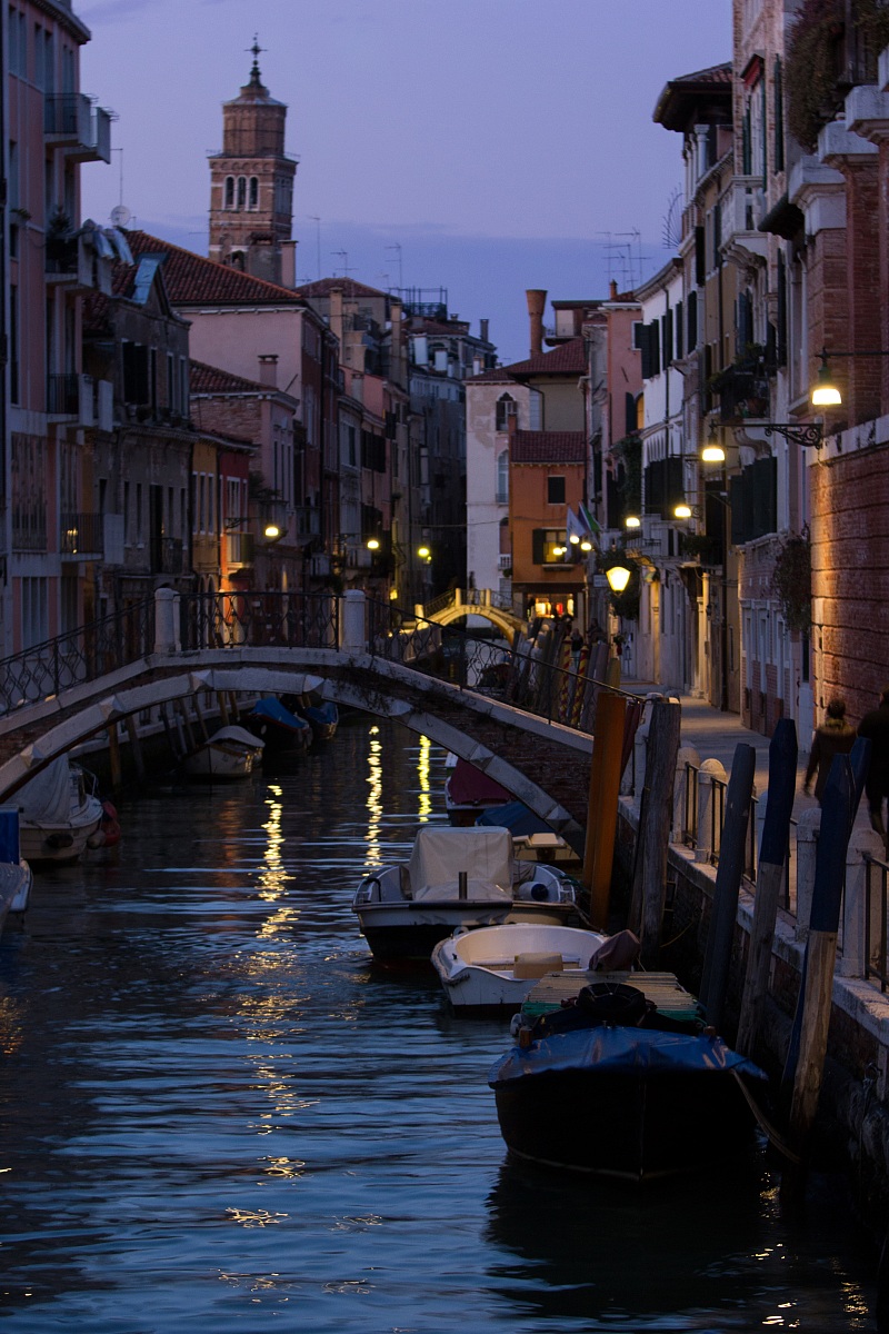 Lights along the river .. ..