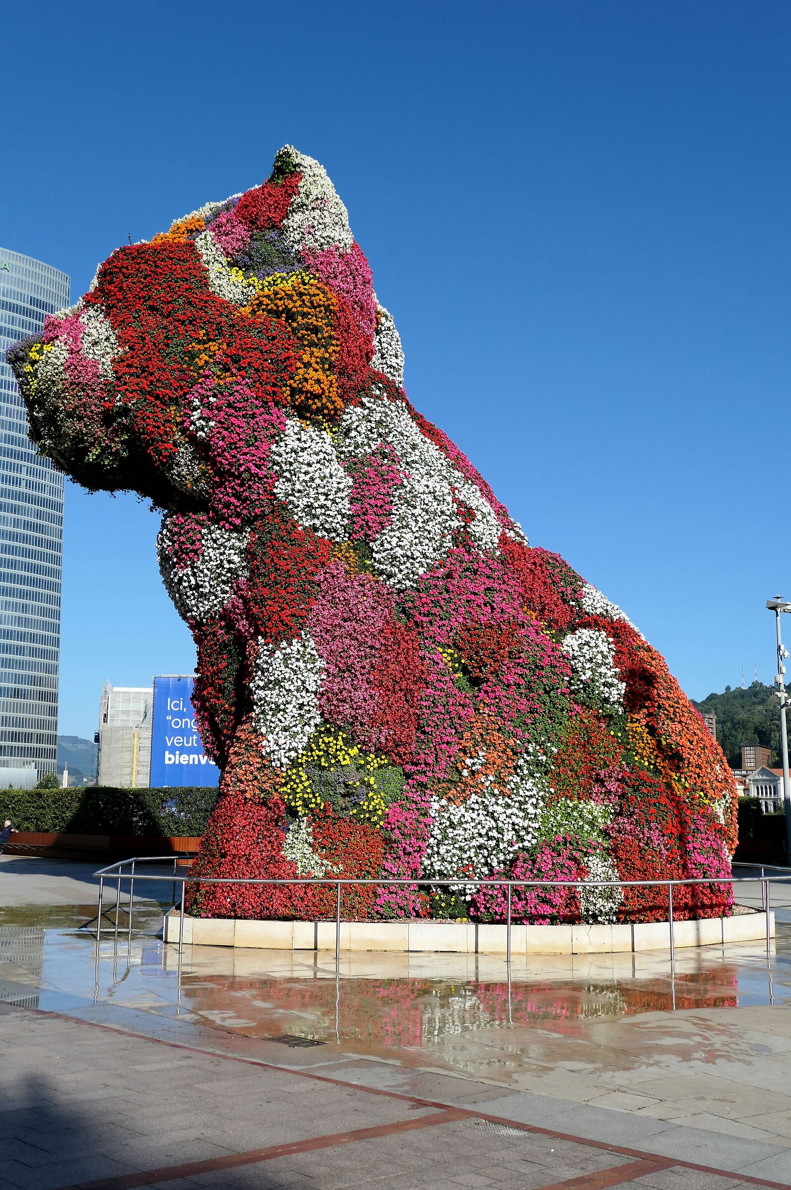 Bilbao "Floral composition"