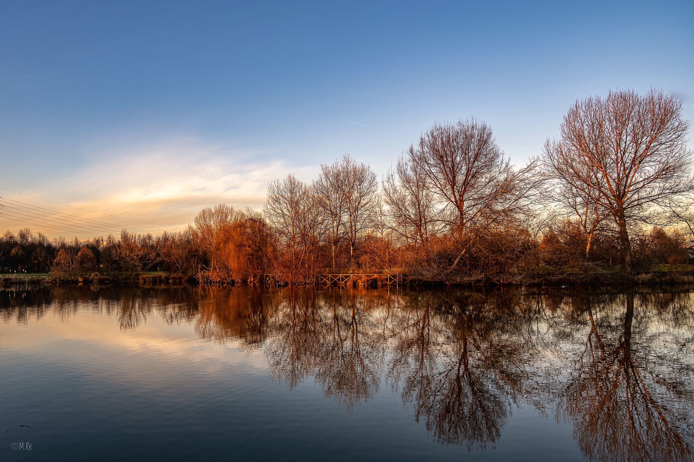 Riflessi nel lago
