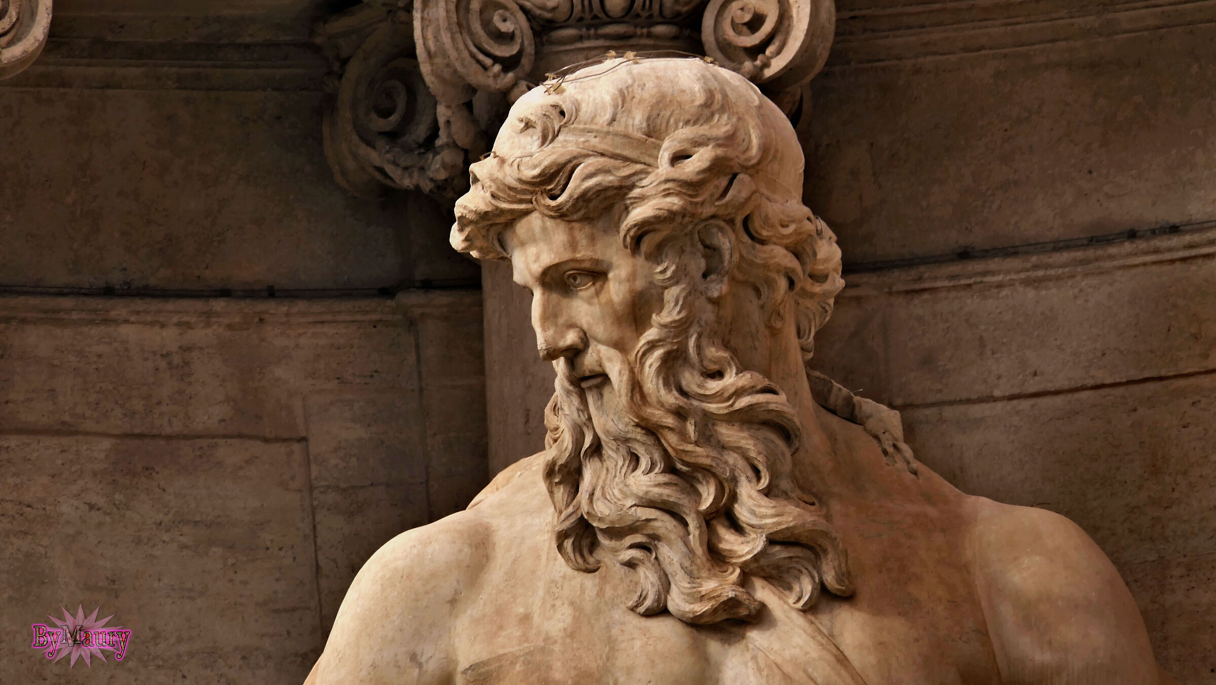 particolare statua di Oceano (fontana di Trevi)