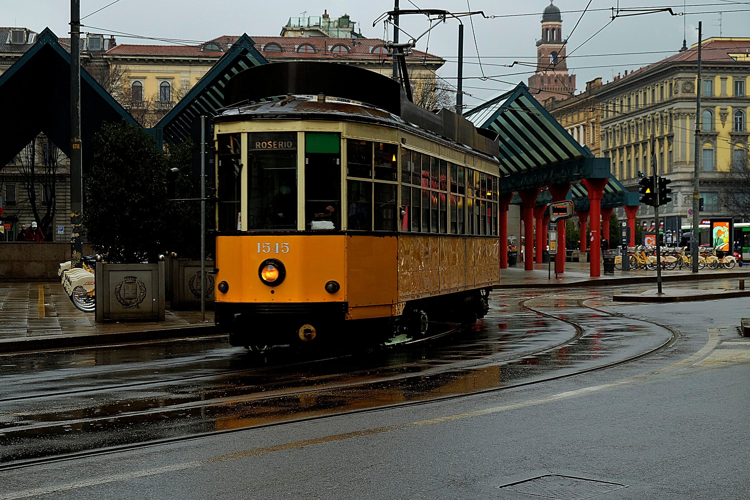 Cadorna Station