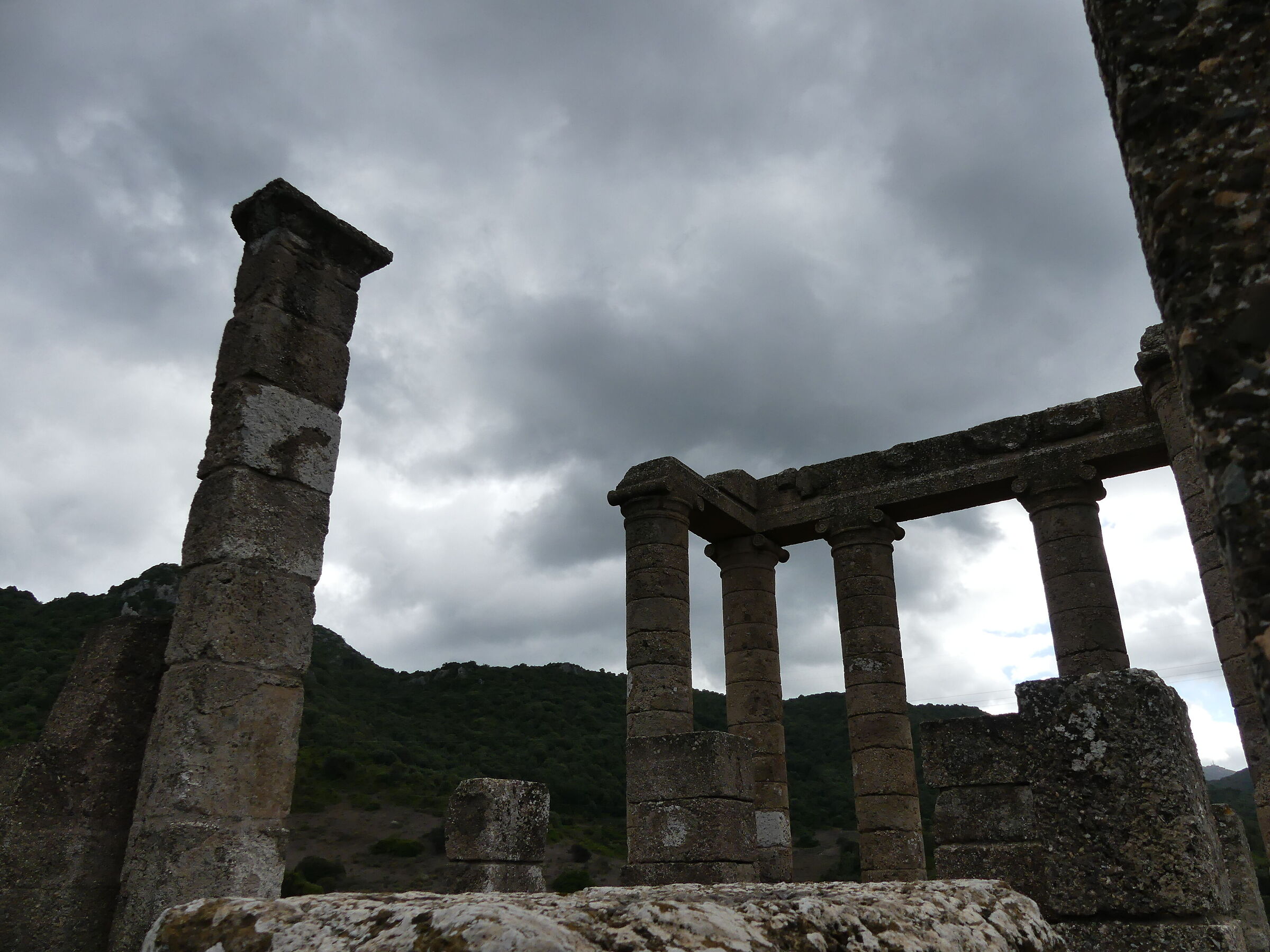 Lumx FZ300 Temple of Antas