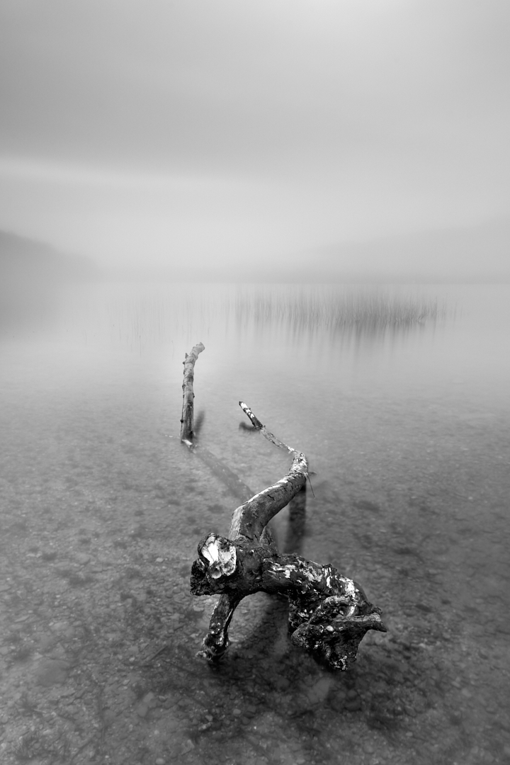 Rain on Lake Pusiano