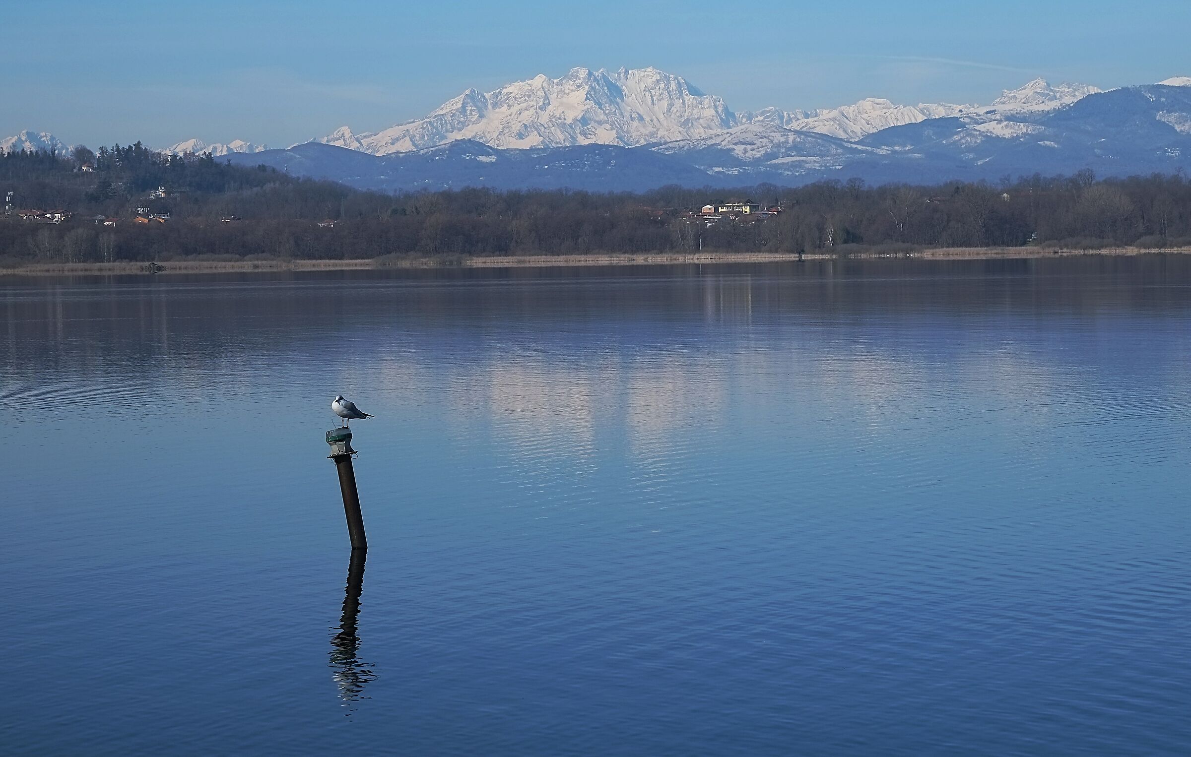 Cazzago Brabbia :Lake Varese
