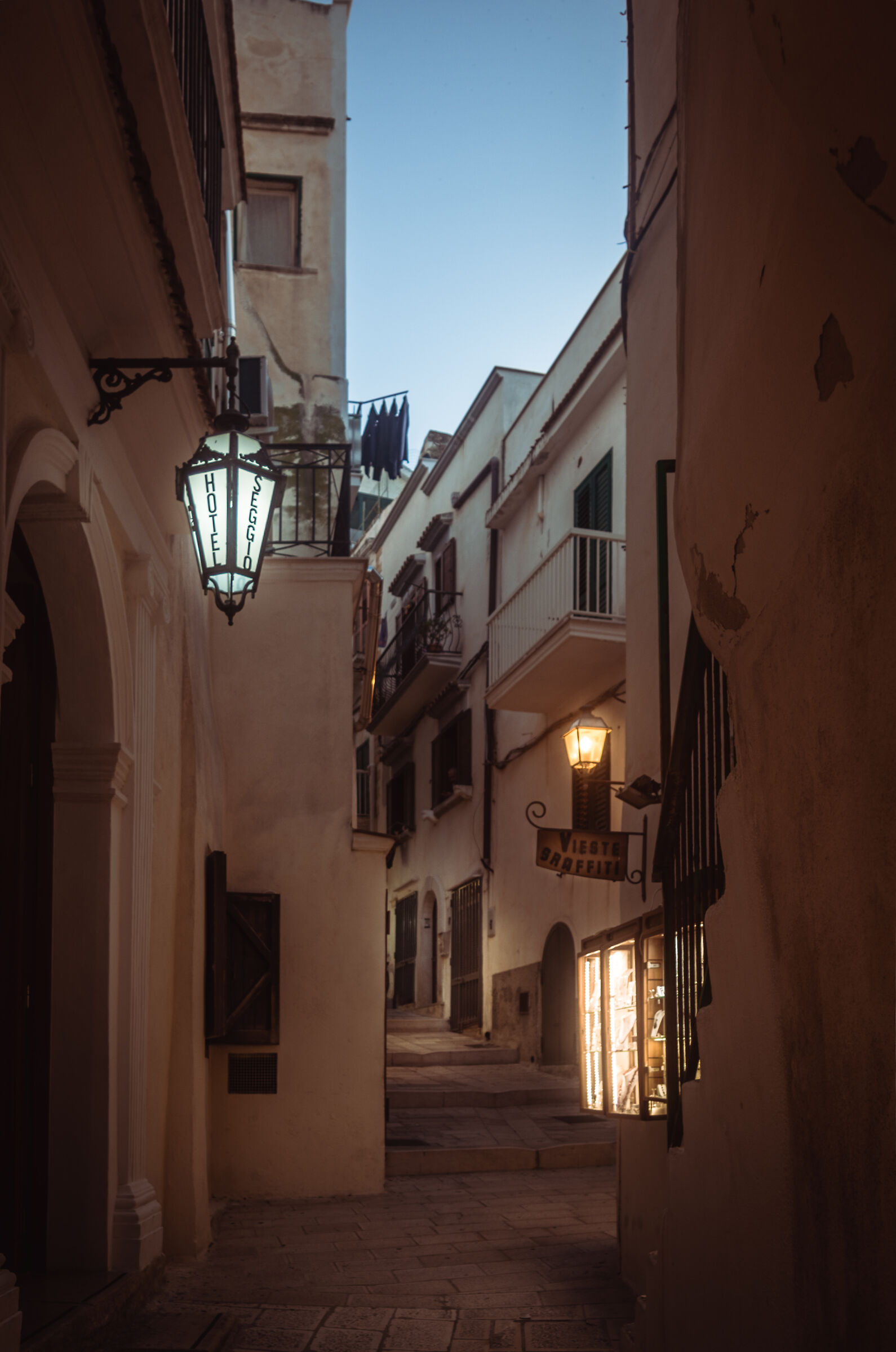Vieste • Follow the lights
