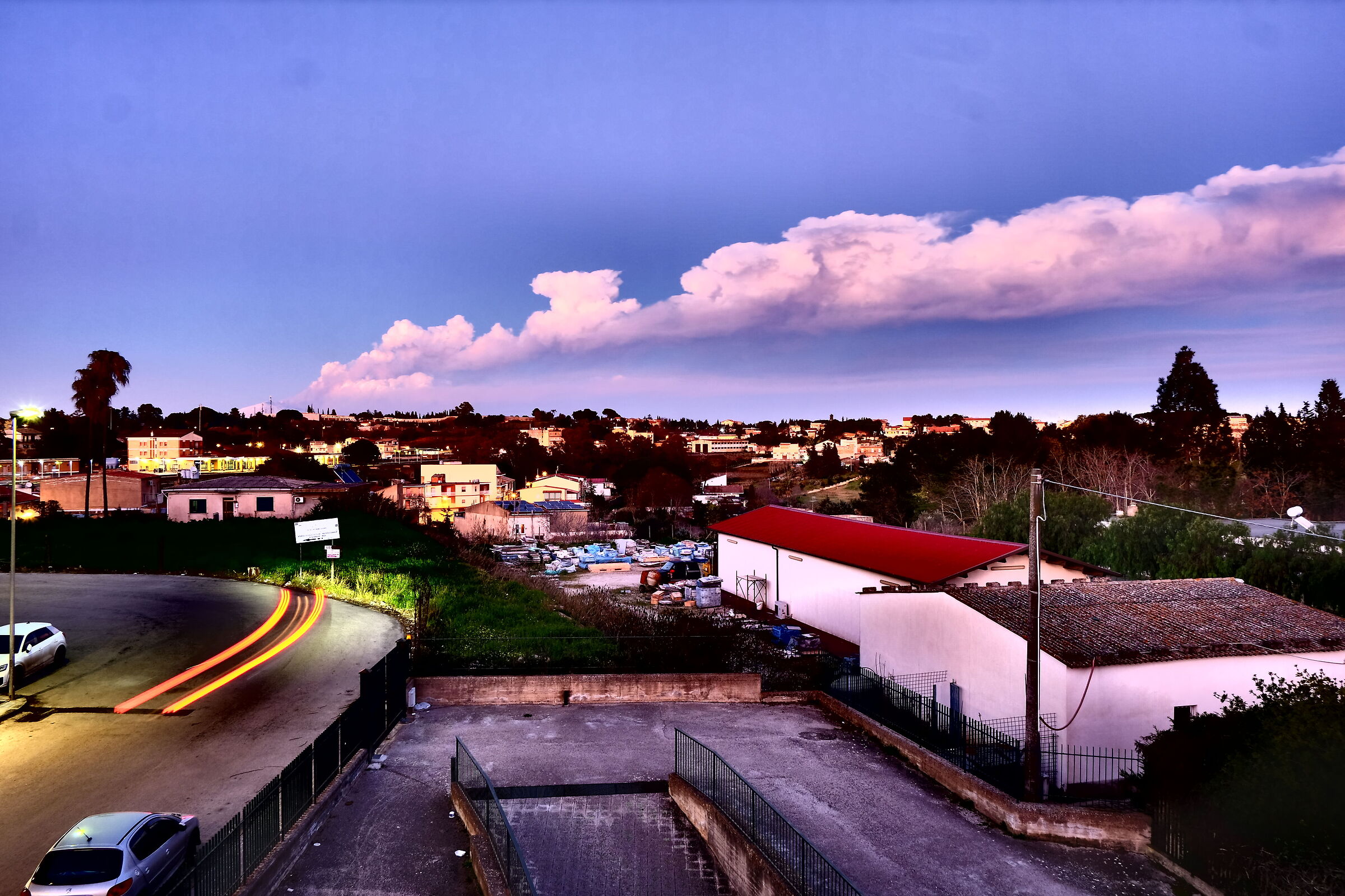 Fumata bianca (Sua maestà l'Etna)