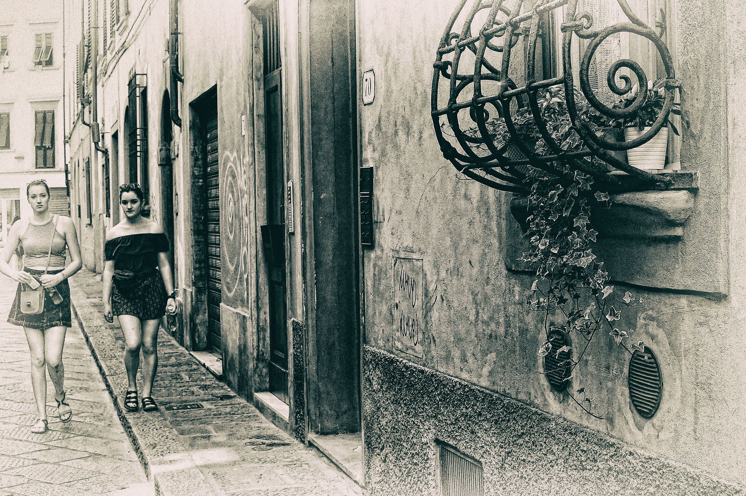 Senza mascherina-Bei tempi