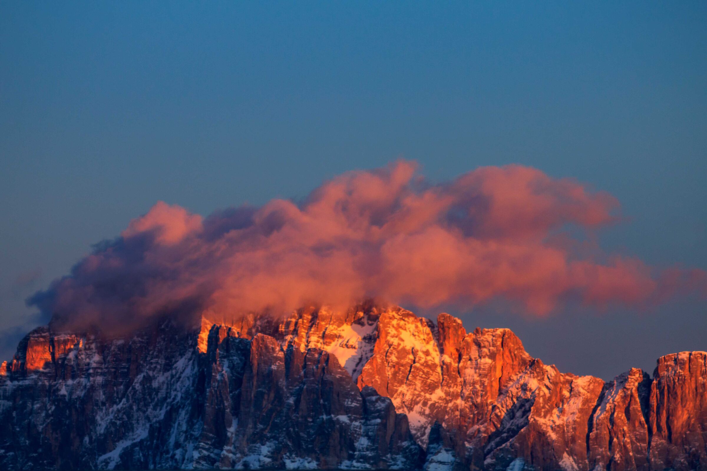 When the mountain dresses in pink...