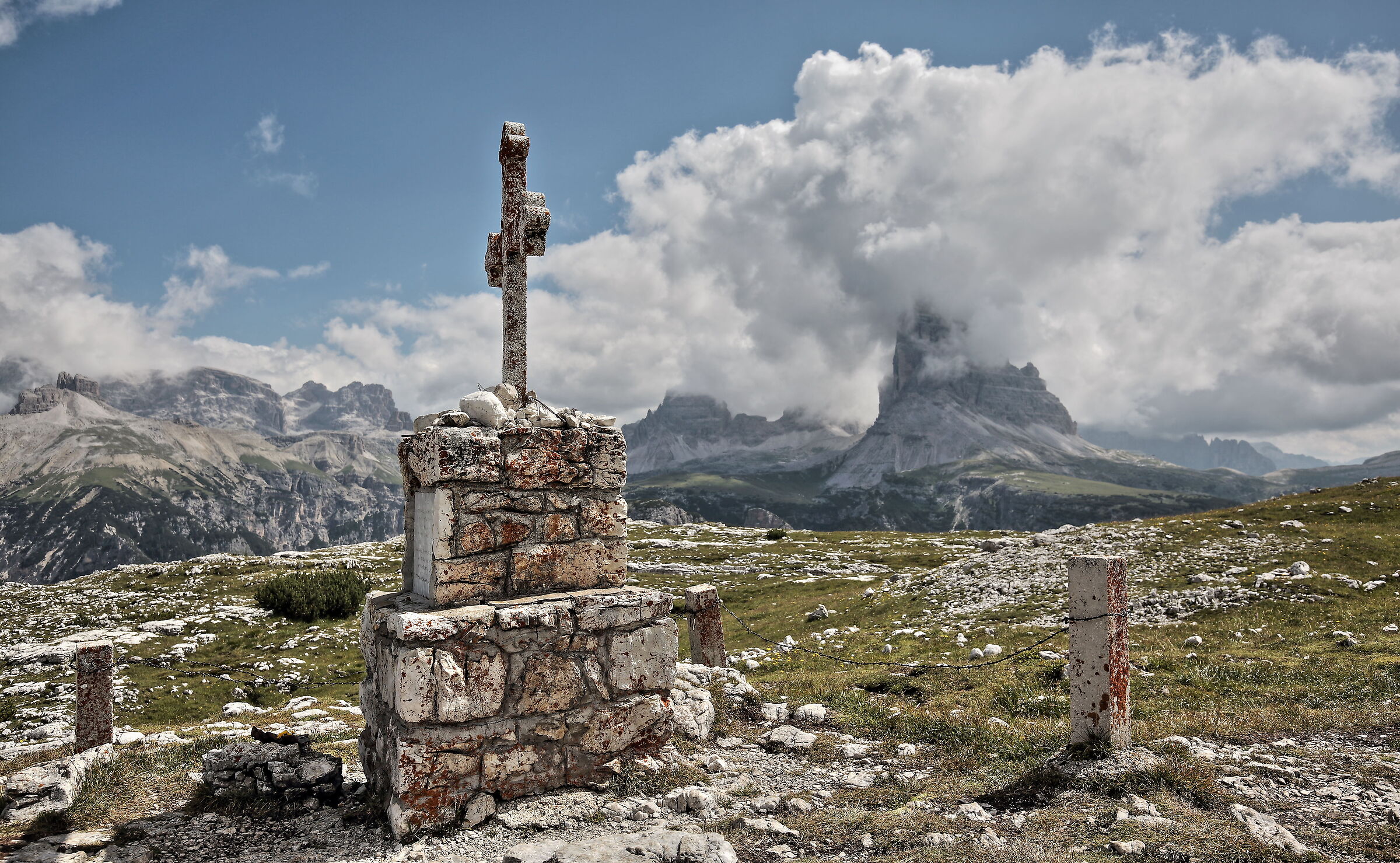 Today there is silence in Monte Piana