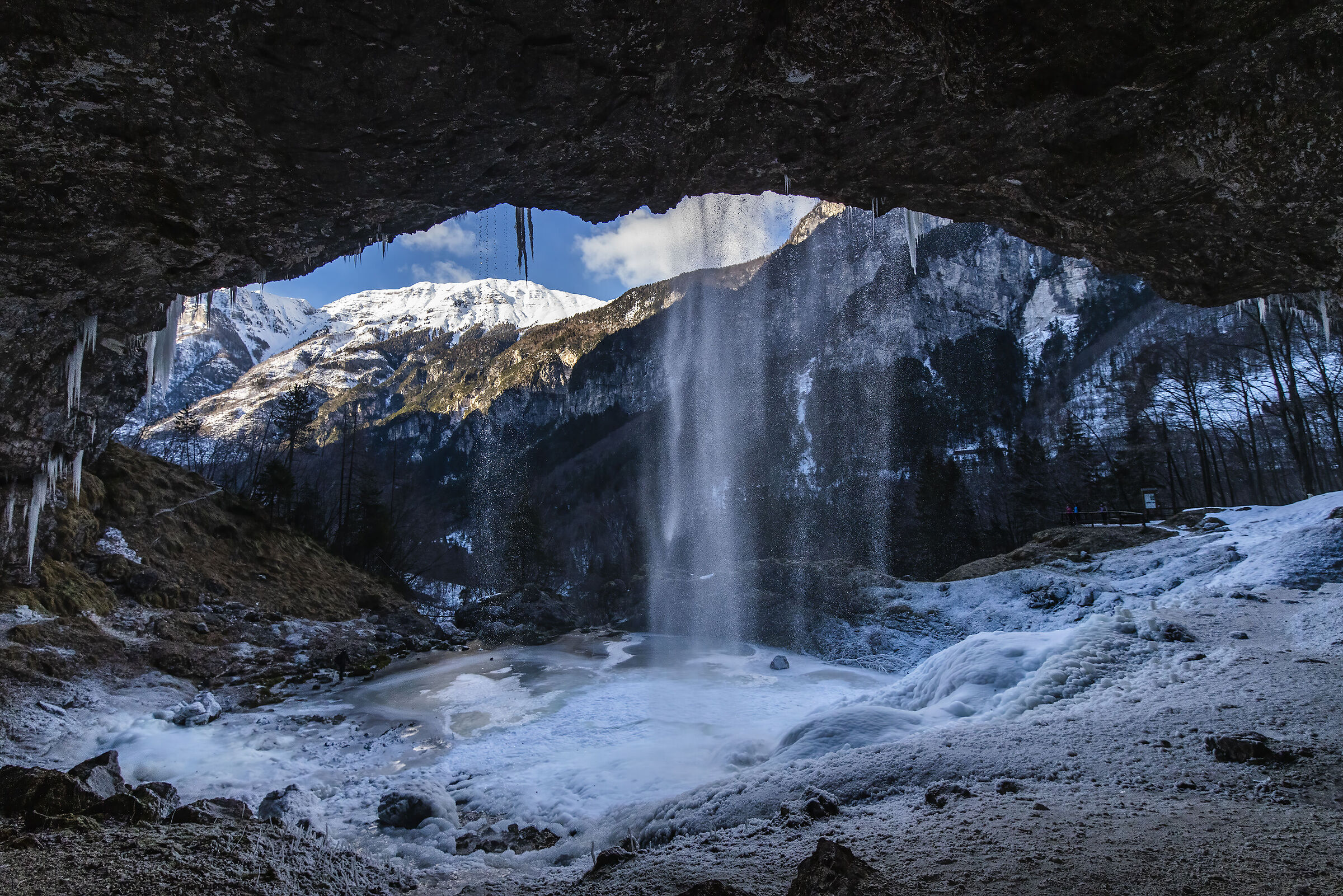 Fontanon di Goriuda invernale , alpi Giulie