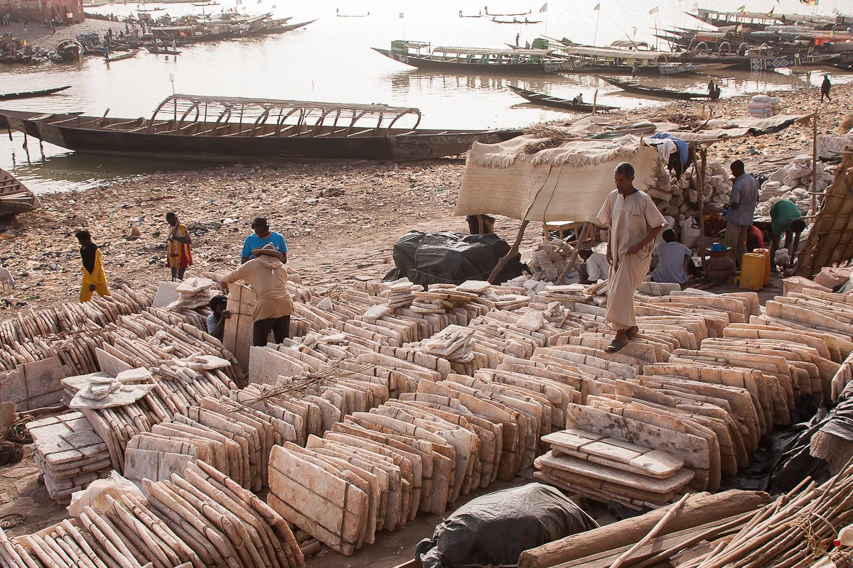 Lastre di sale al porto di Mopti - Mali