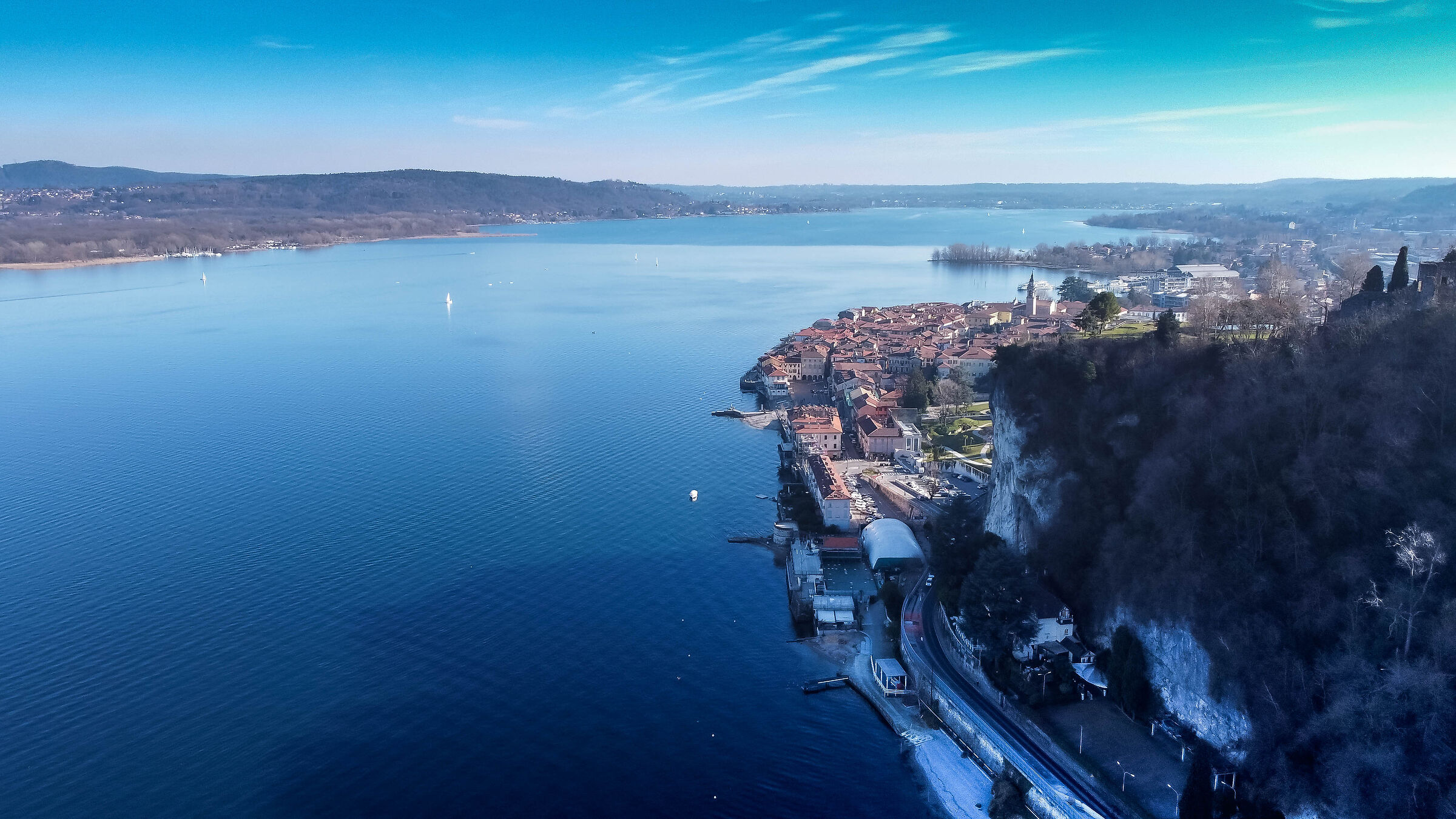 Arona