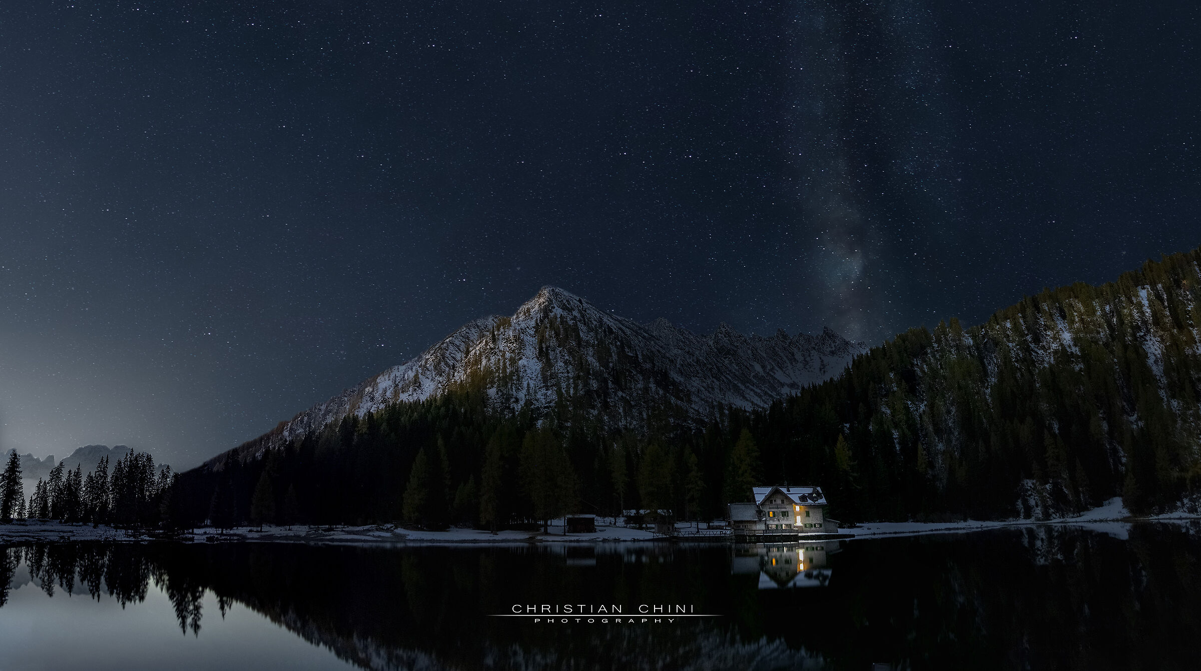 Panoramica notturna Lago Nambino