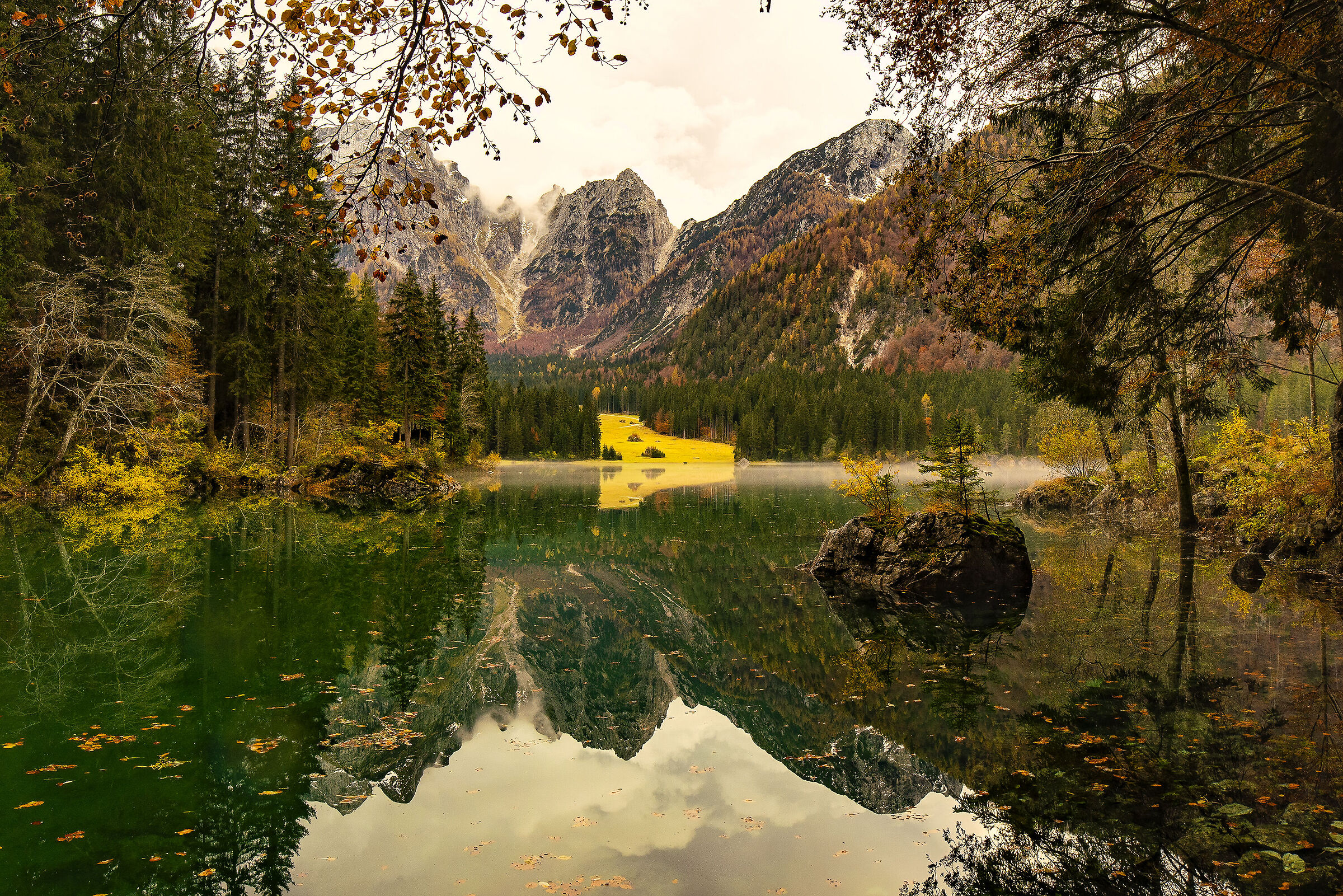 Lago superiore di Fusine