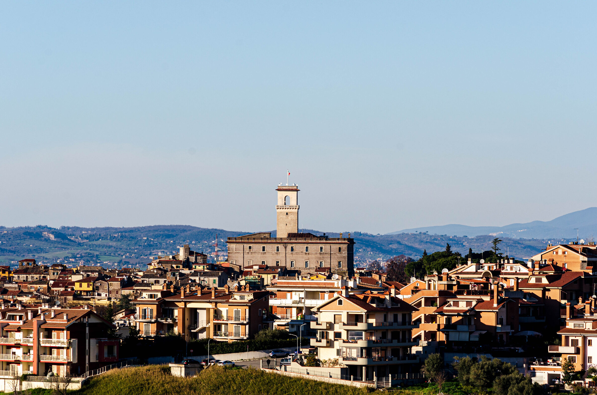 Monterotondo (rm), vista sul Castello Orsini