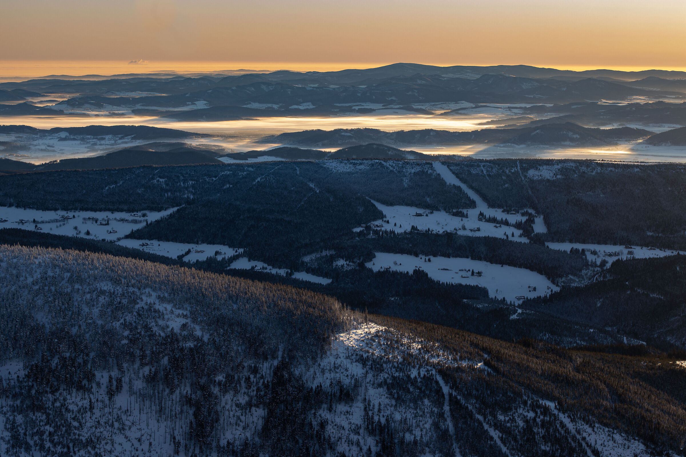 Early morning on Śniezka (1,603 m)