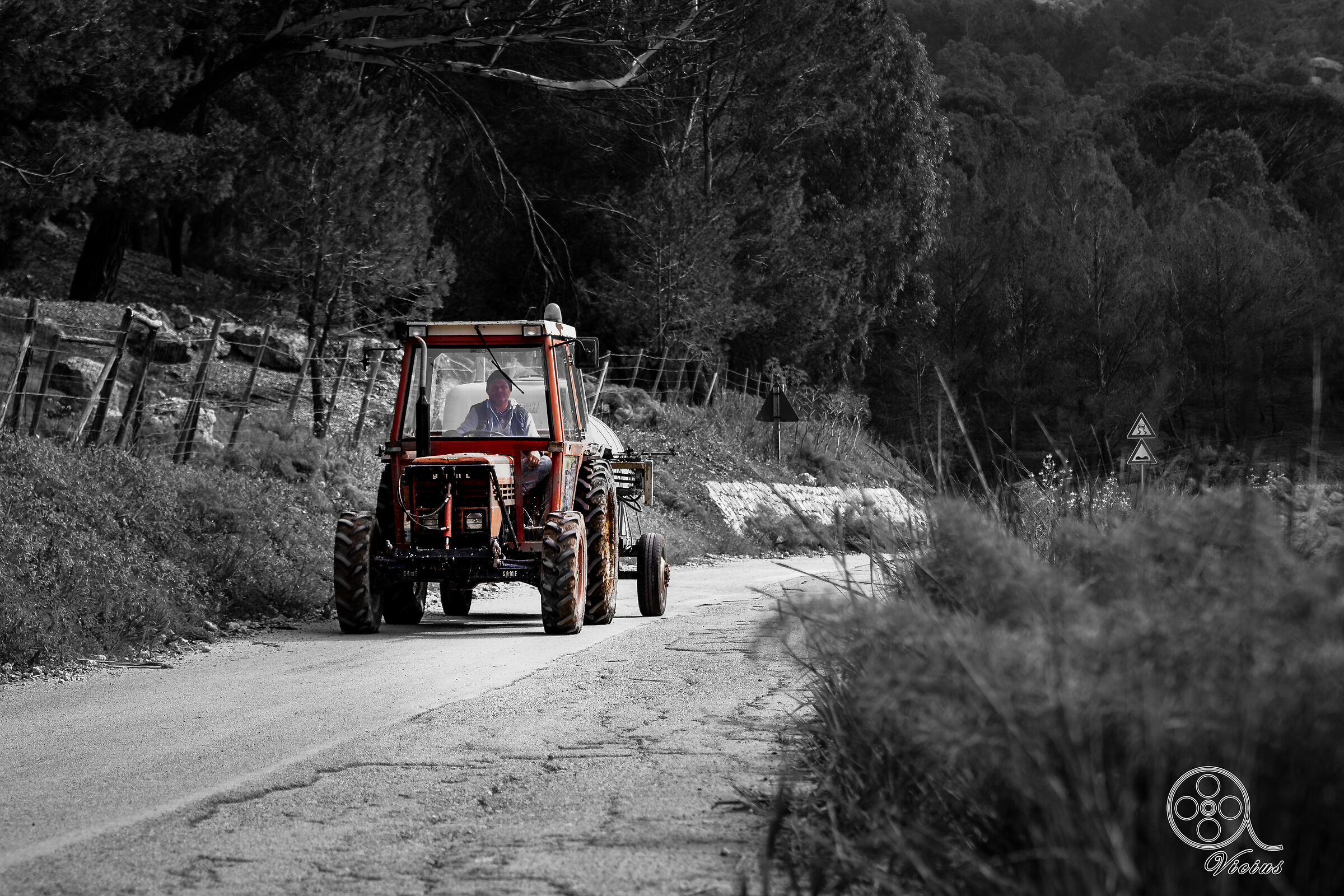 Il trattorino dalla campagna