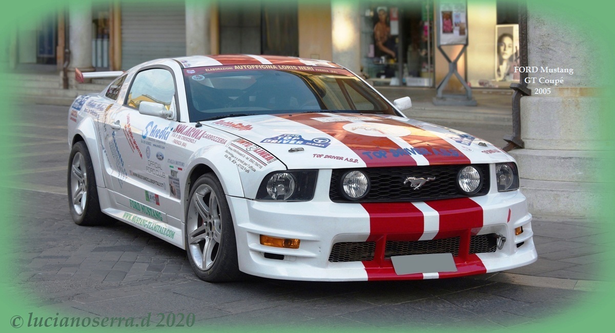 Ford Mustang GT Coupé V Serie - 2005