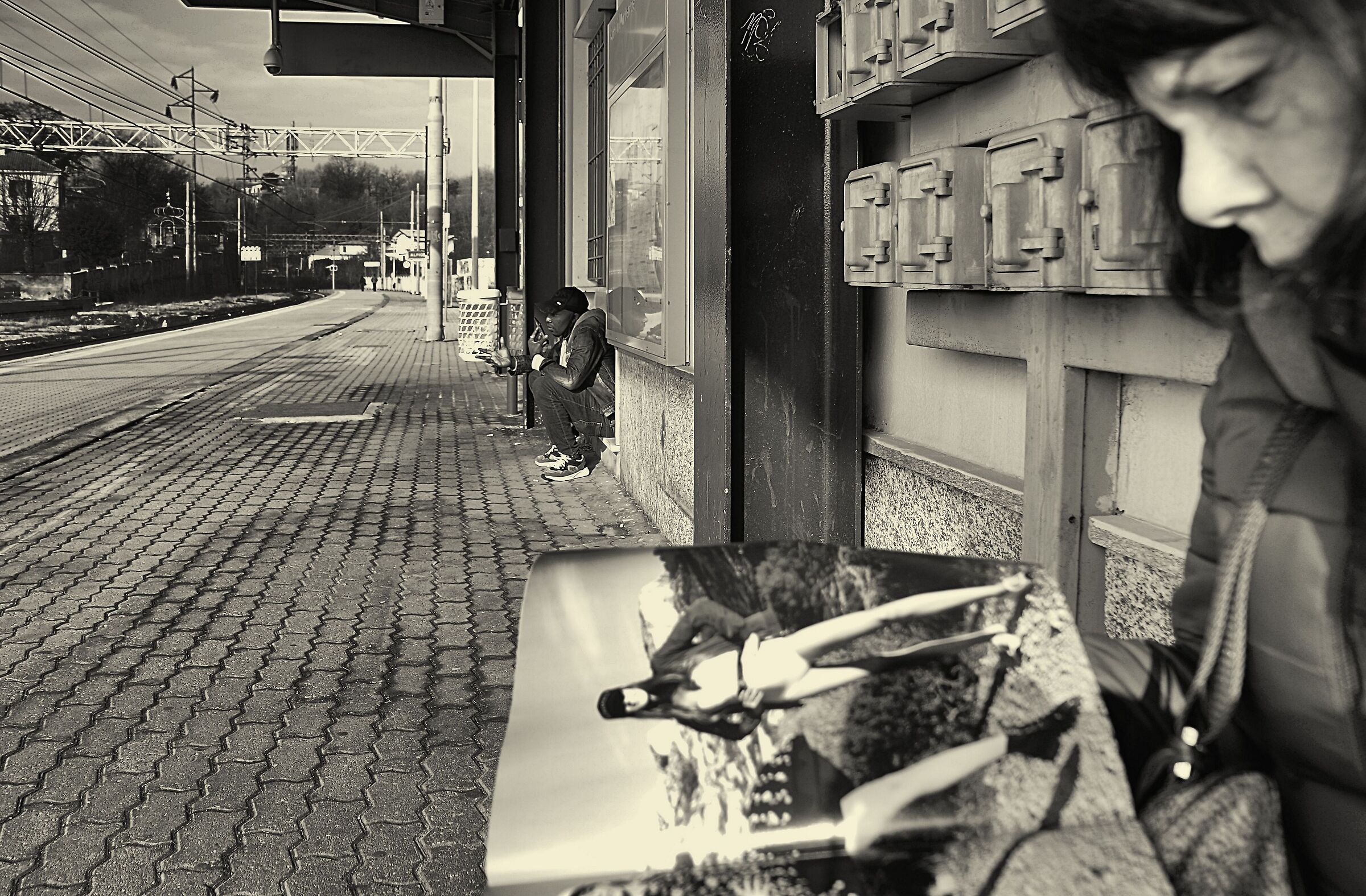 In stazione n.2 - l'attesa
