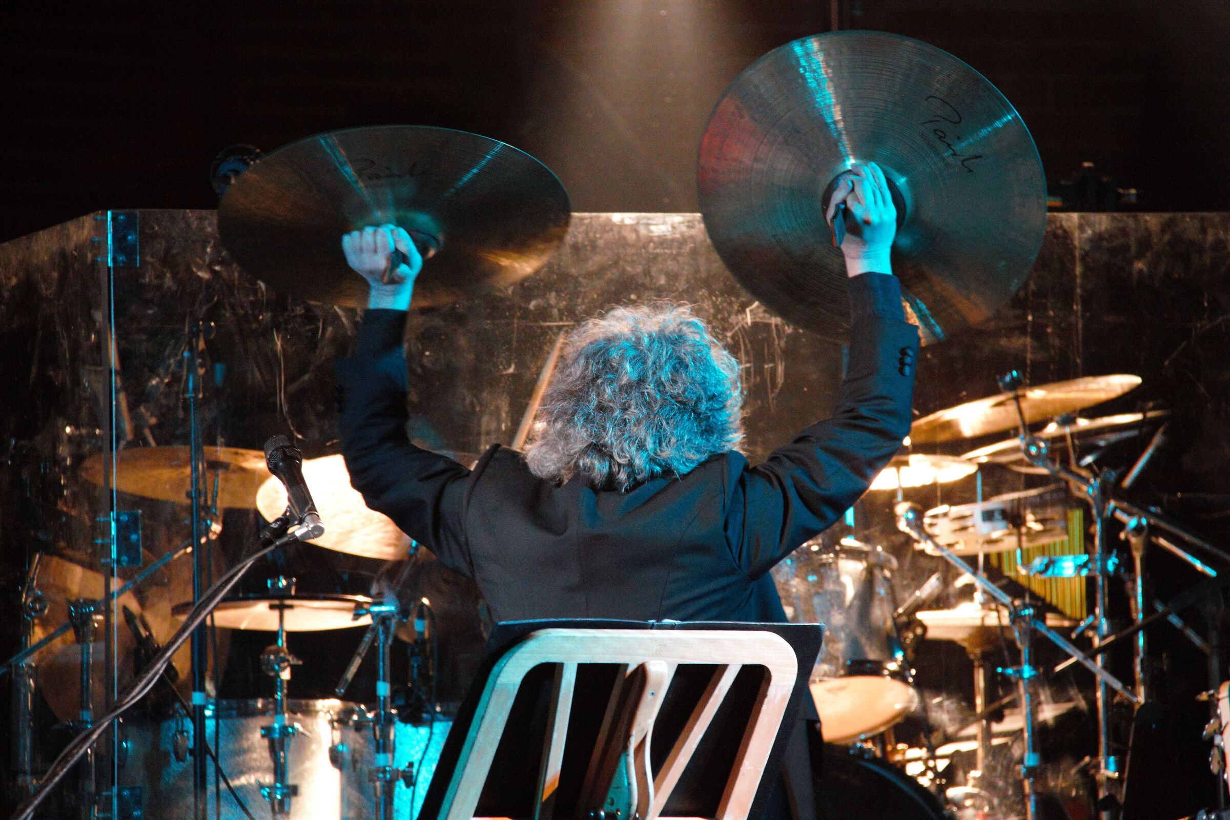 The Minstrel with "dishes""