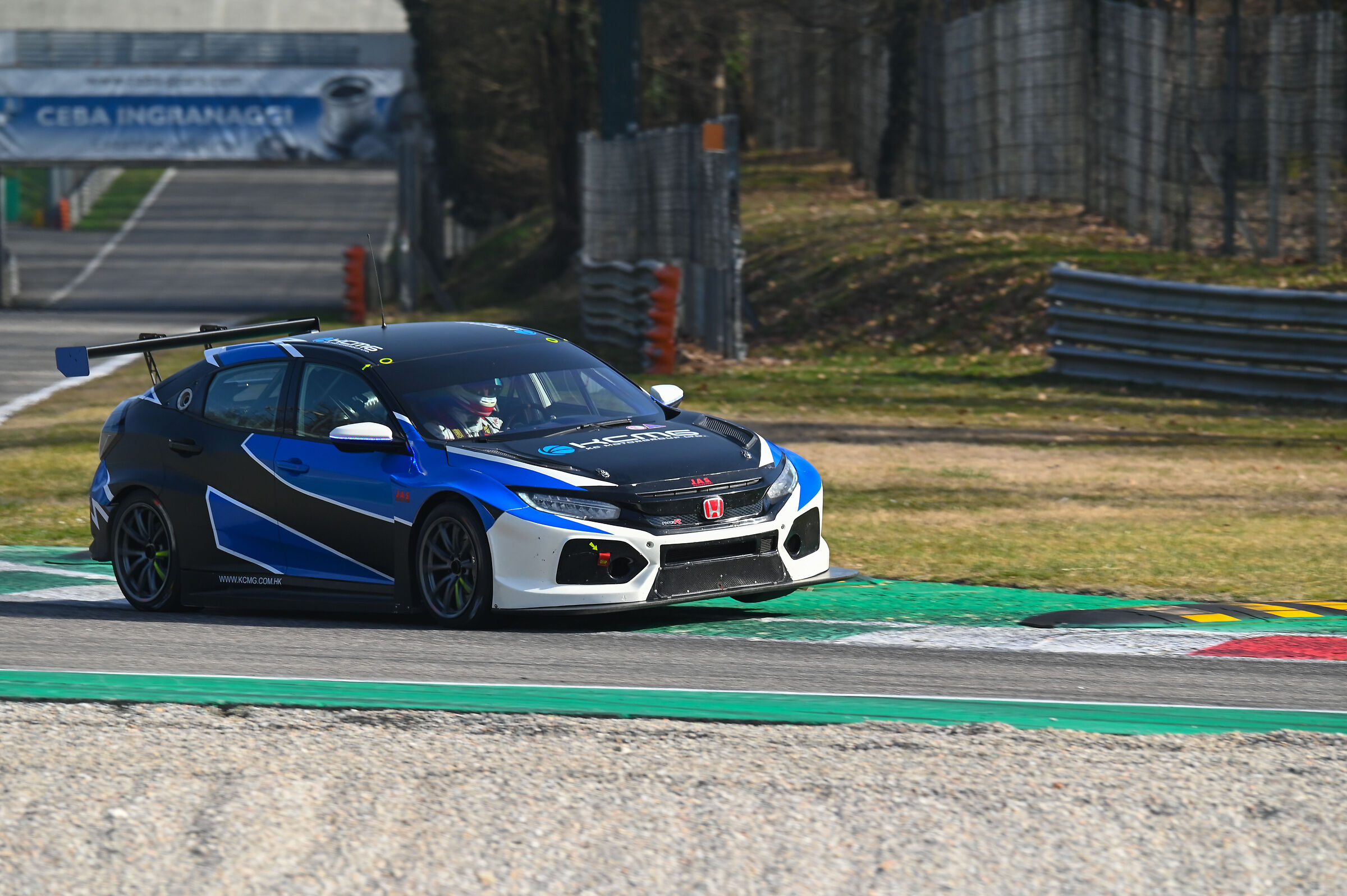 Honda Civic - Ascari