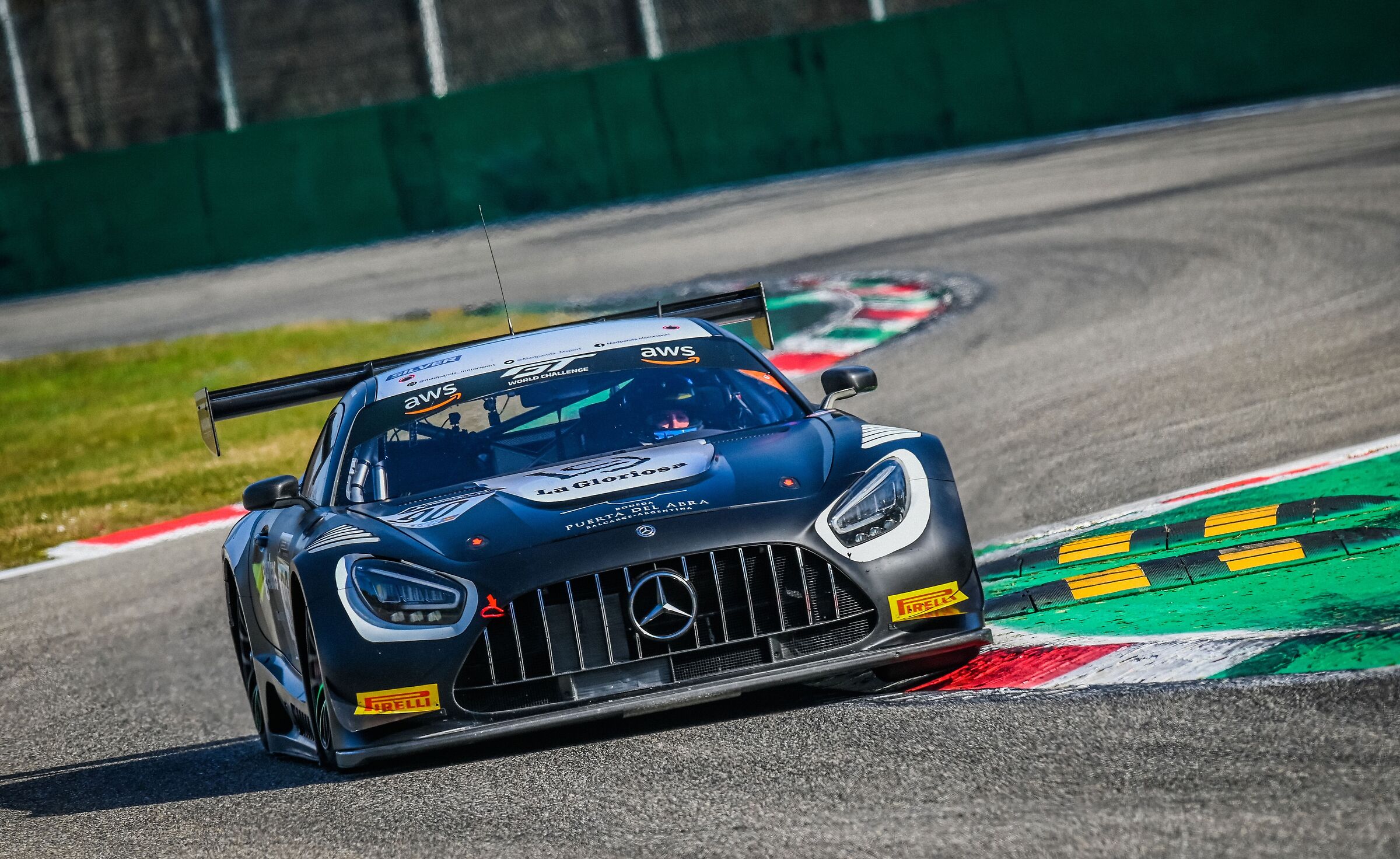 AGM GT - Ascari - HDR