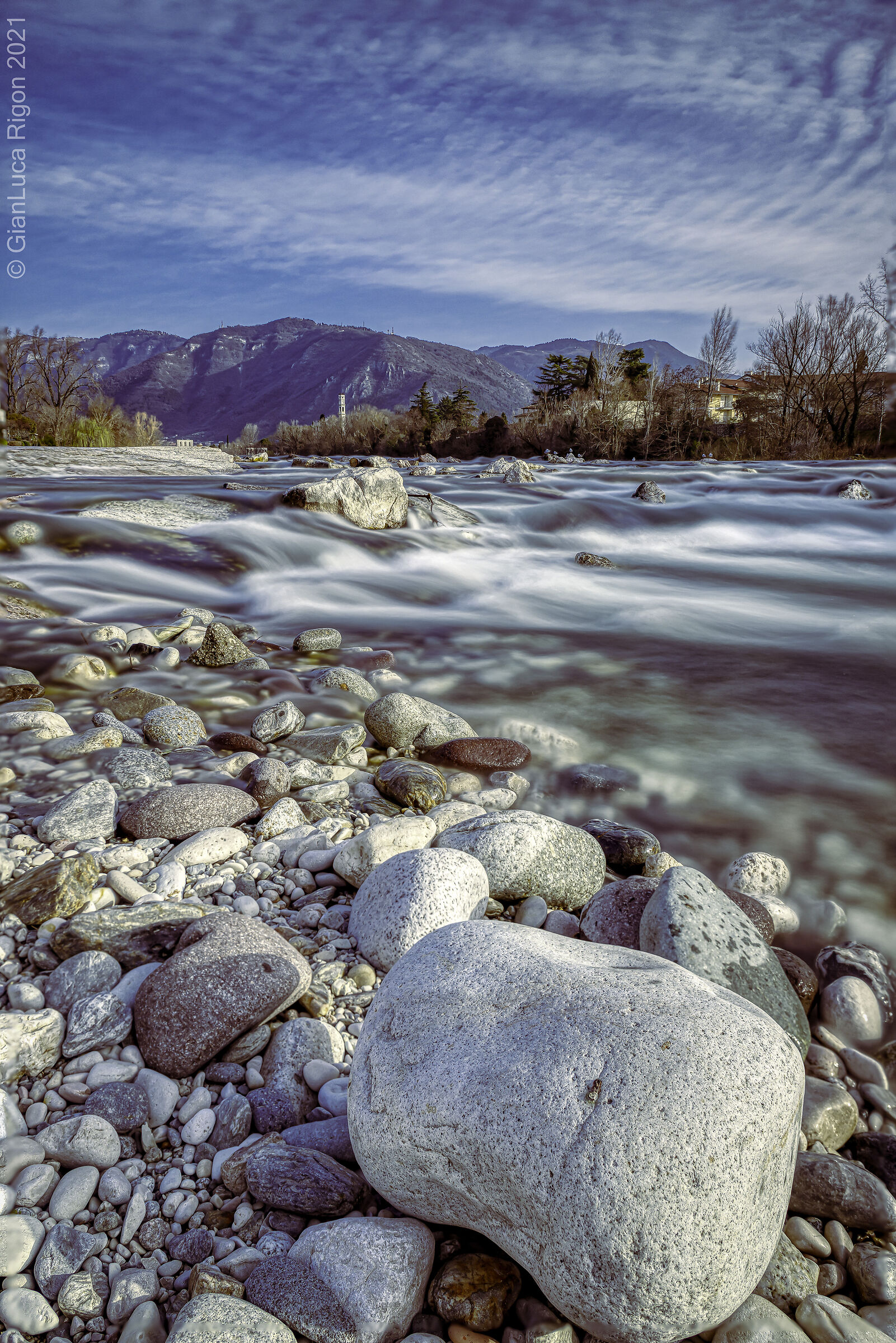 Il torrente Brenta a Bassano del Grappa