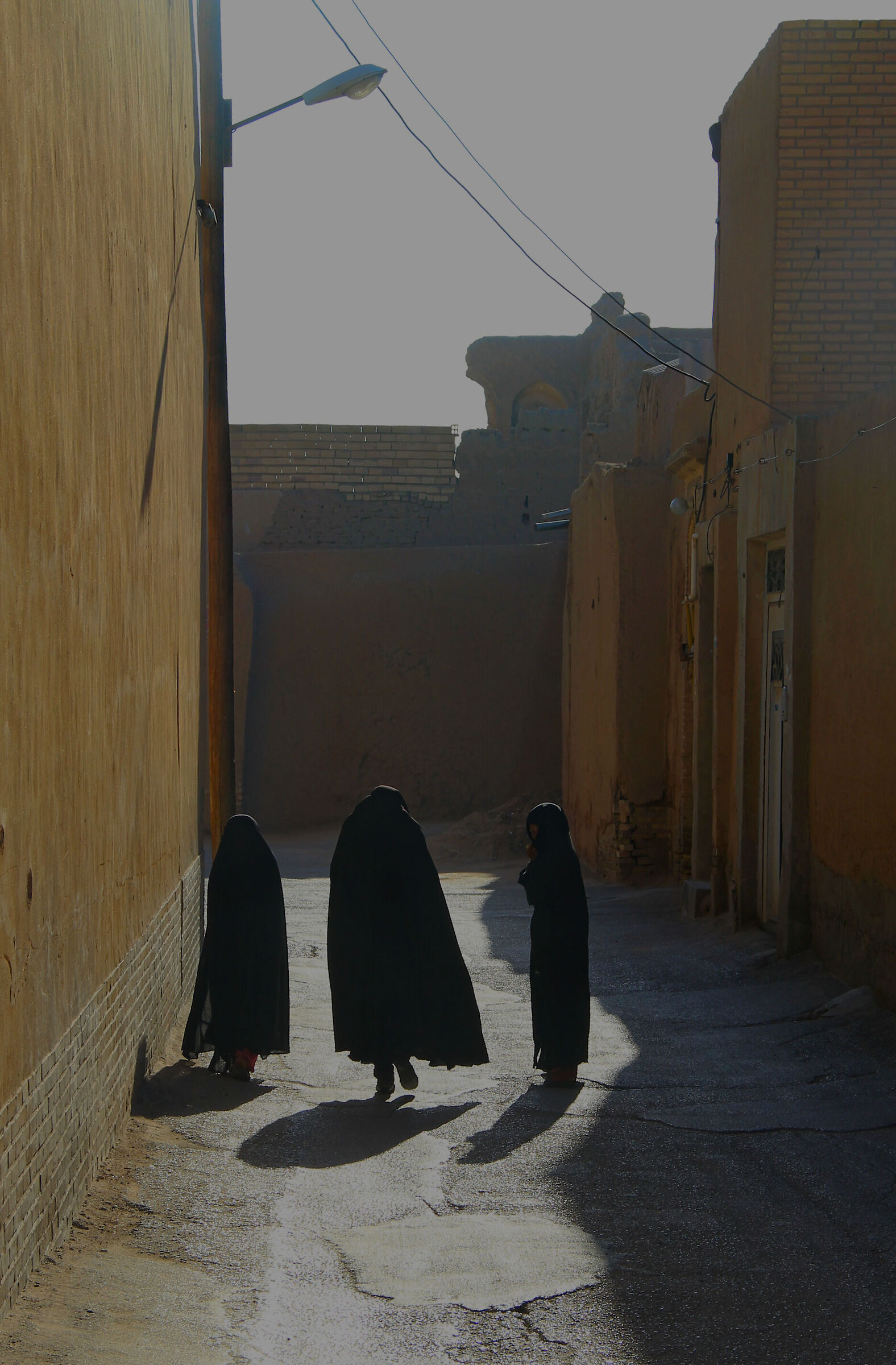 In the alleys of old Yazd