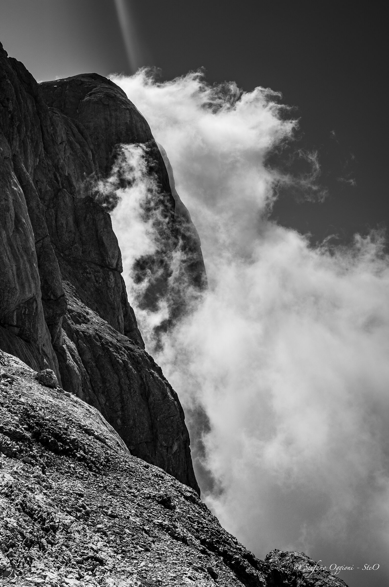 Marmolada, la parete Sud percorrendo la cresta Ovest