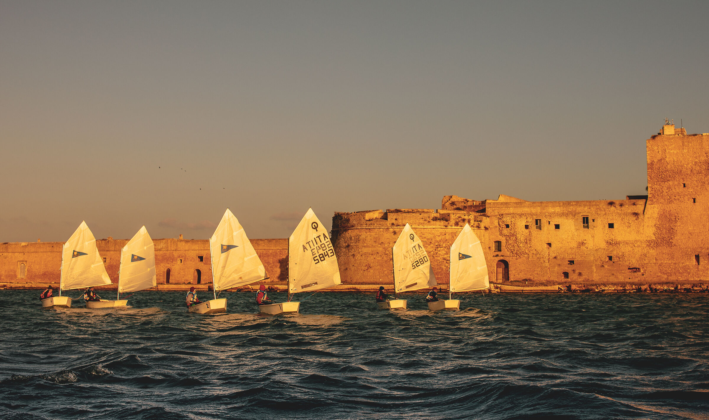 Sailing school for the little ones...