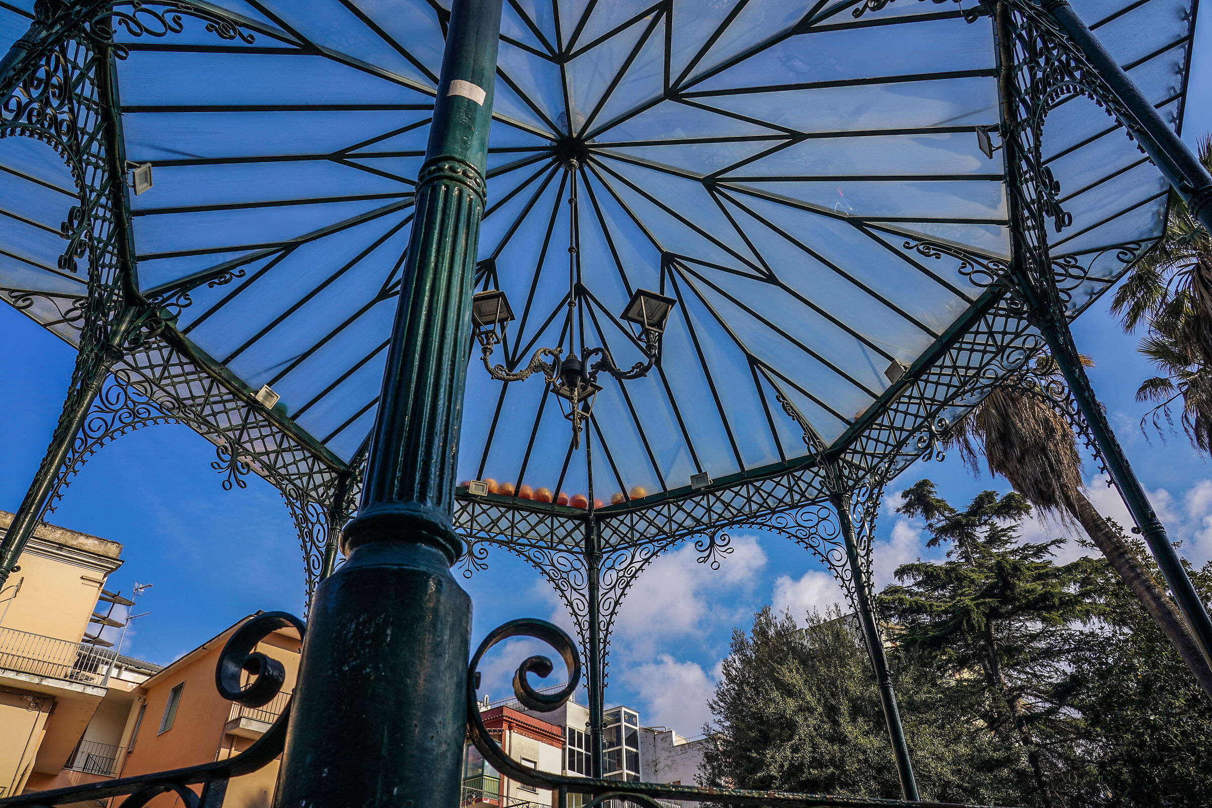 Aversa cassa armonica