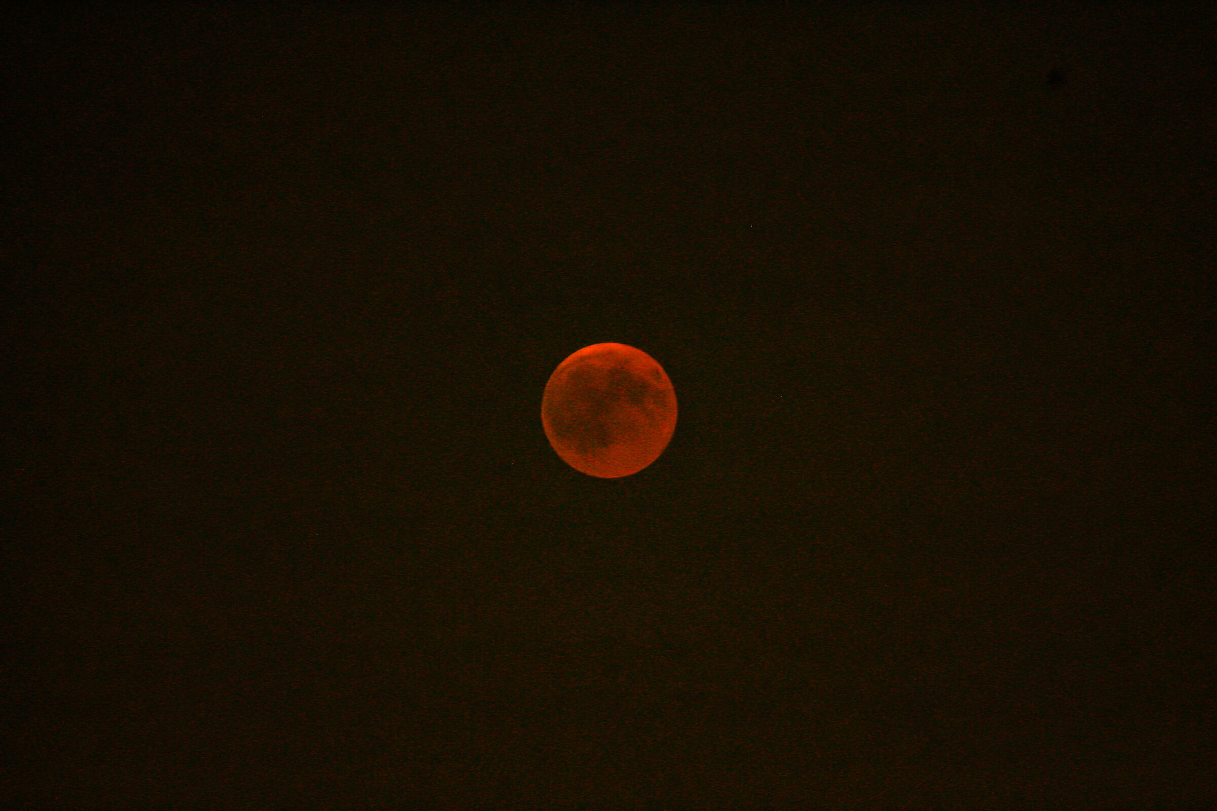 Eclissi totale di luna del secolo 2018