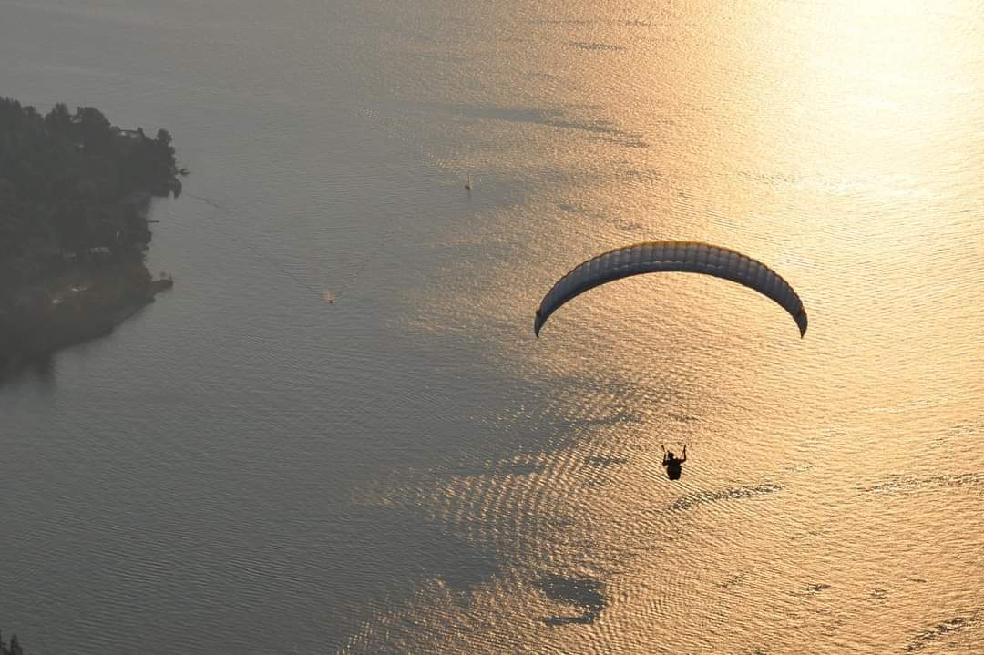 Flying from Sasso del Ferro on the wonderful Lake Maggio