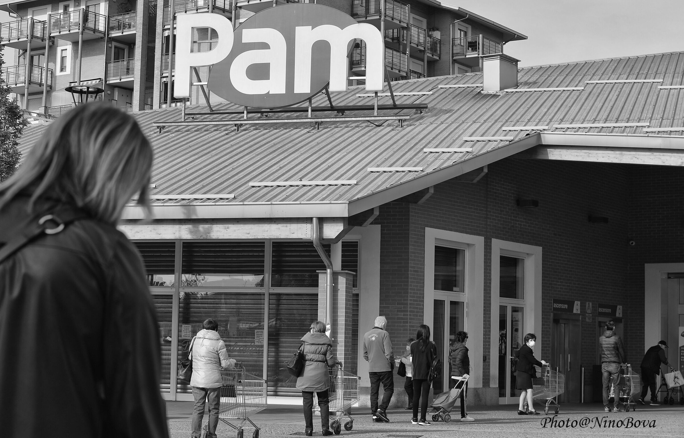 queues at pam