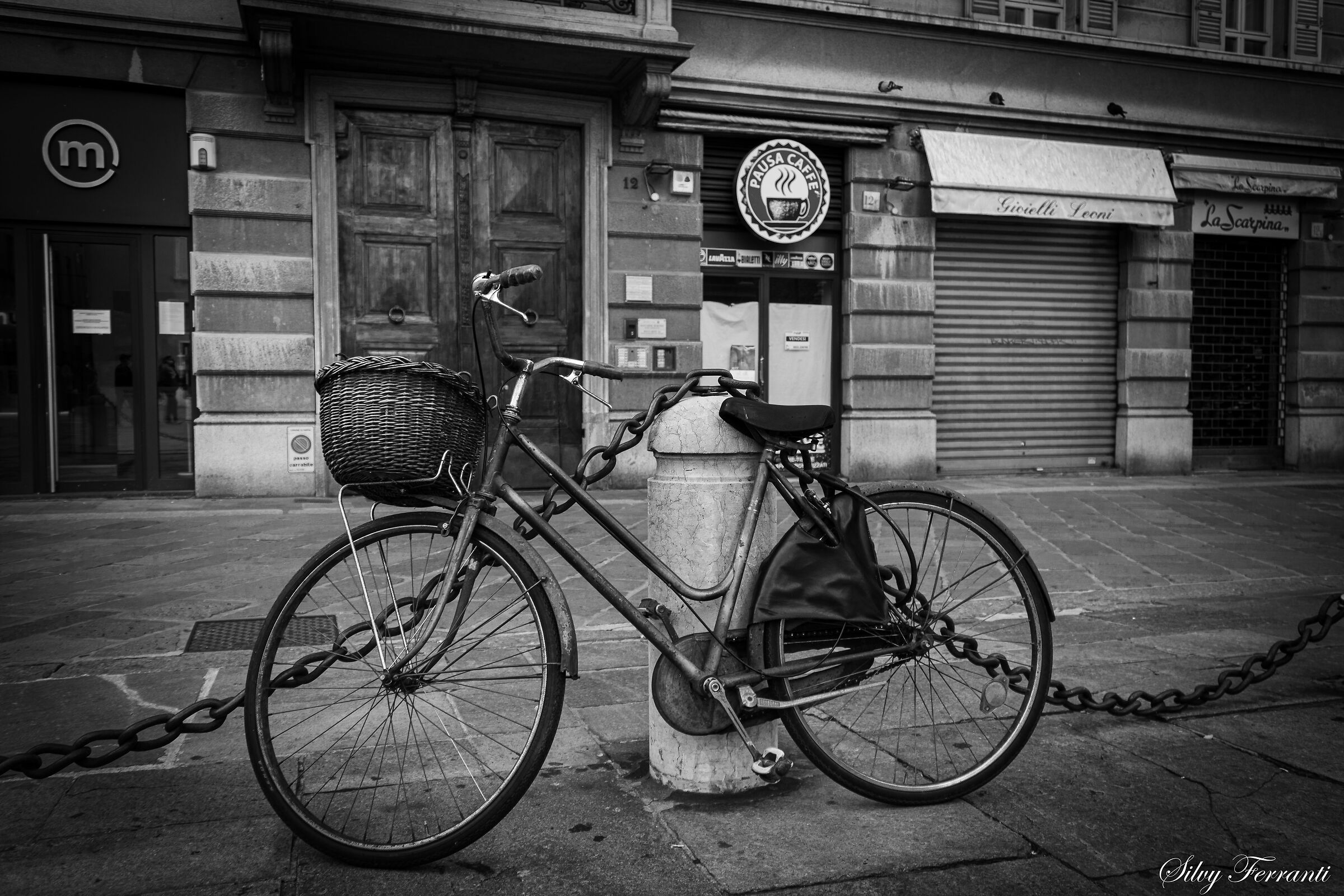 between the streets of the center