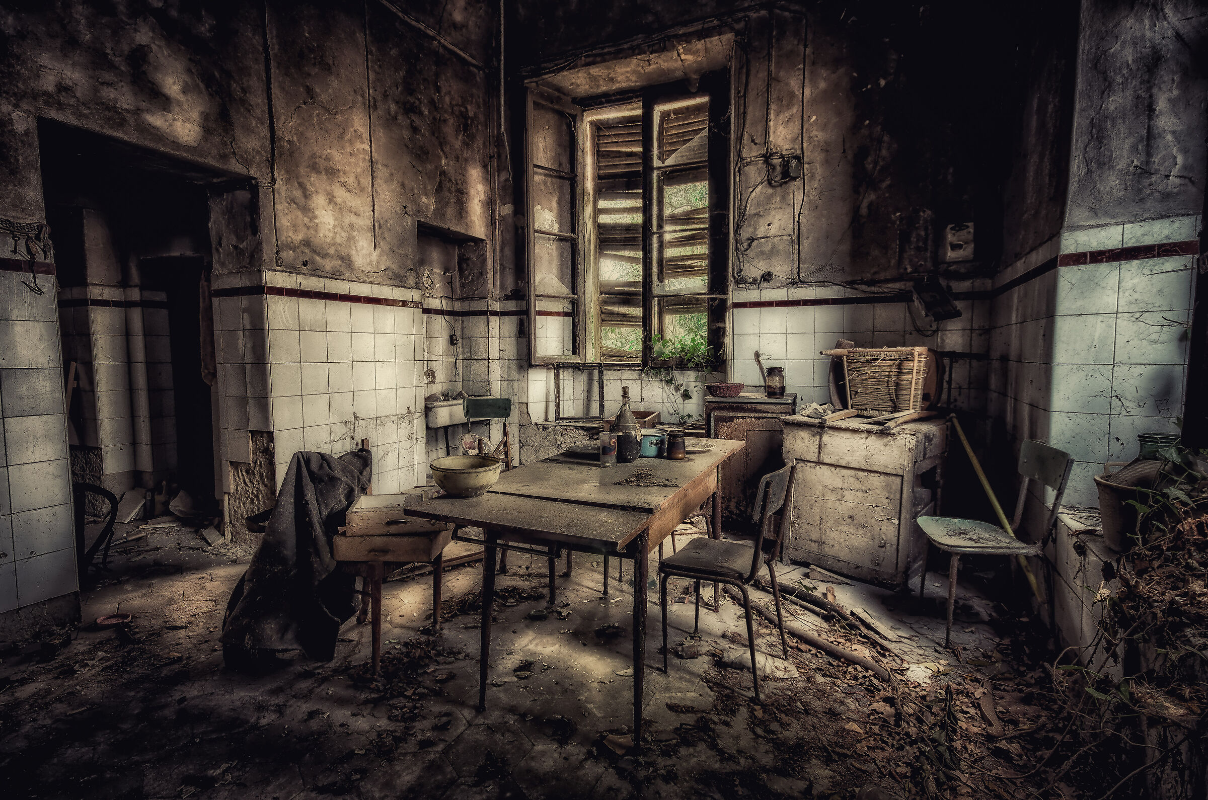 Waiting for refreshments...