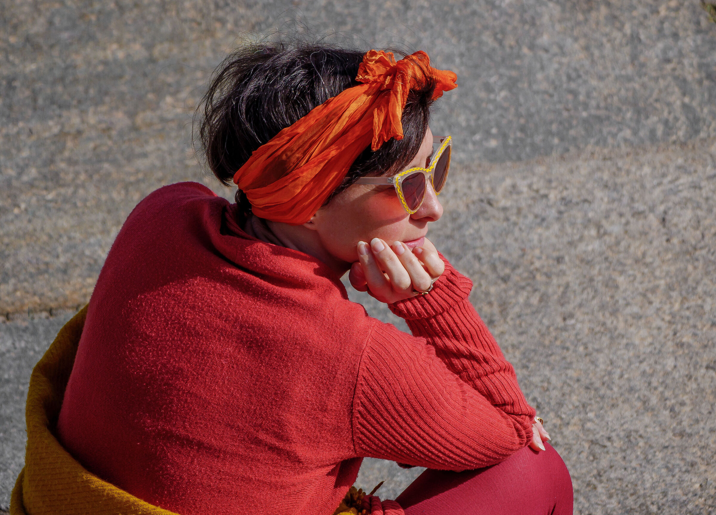 colorata ma pensierosa......