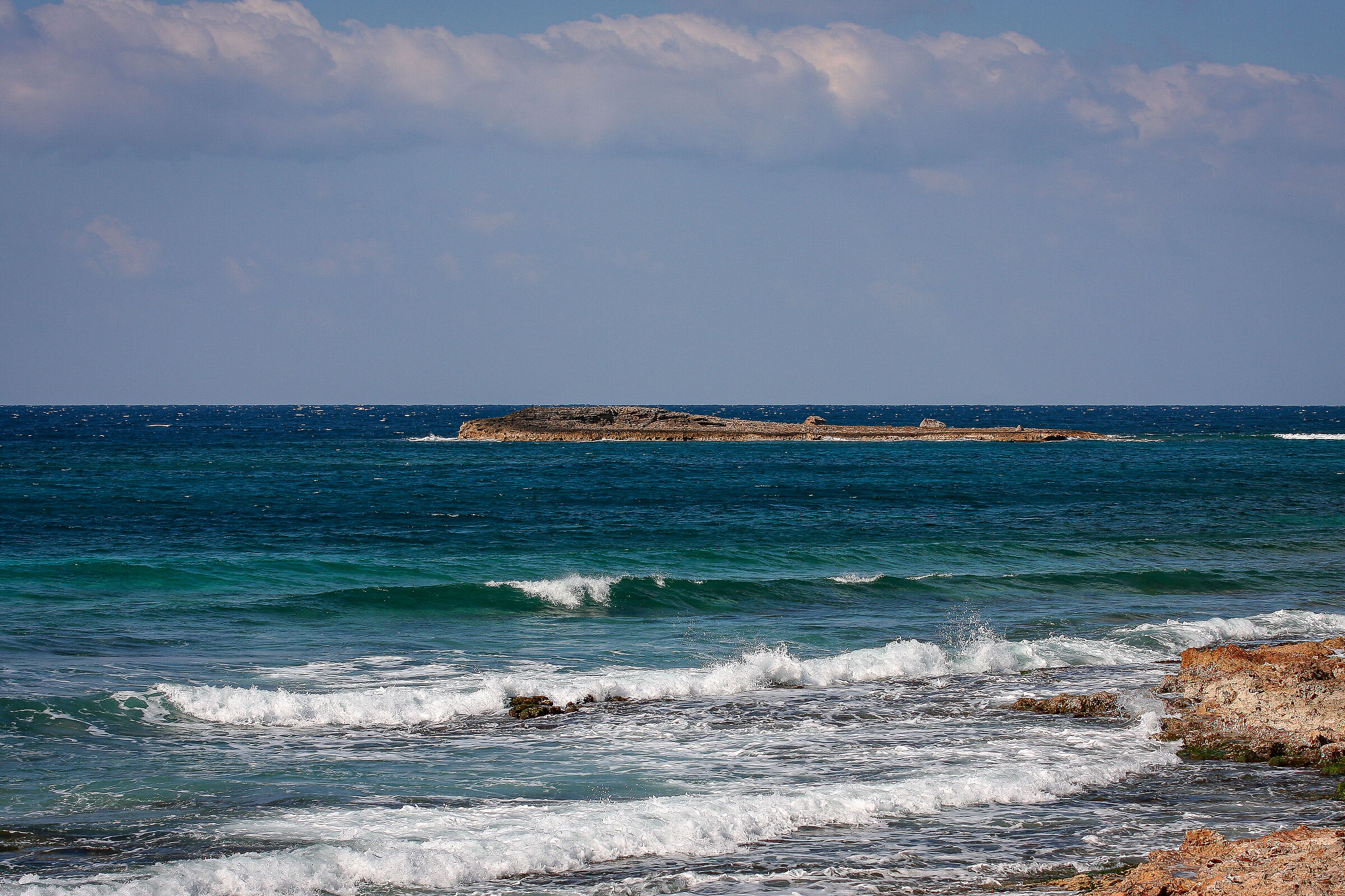 With the tramontana the Ionian becomes emerald.