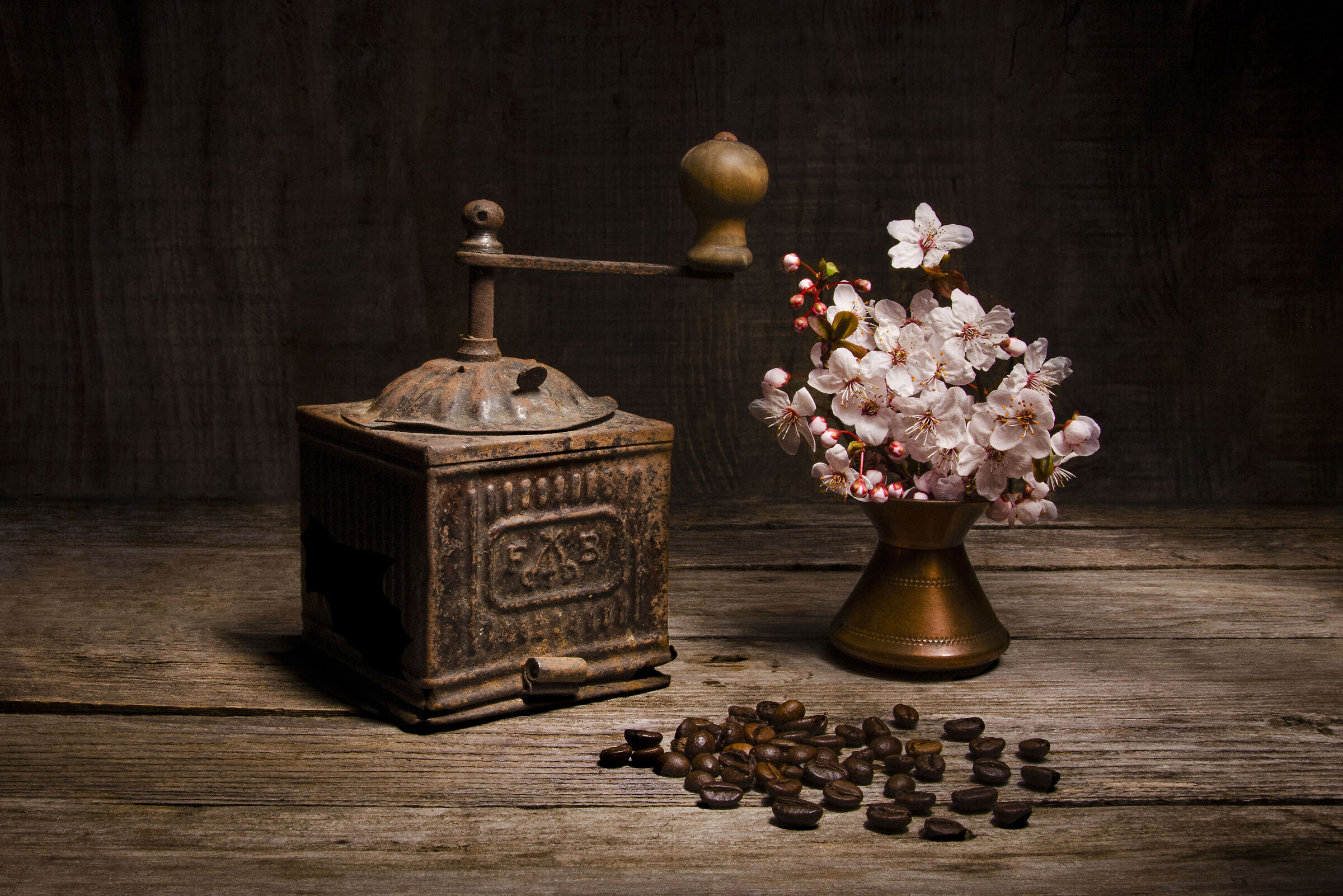 The old grinder... light painting