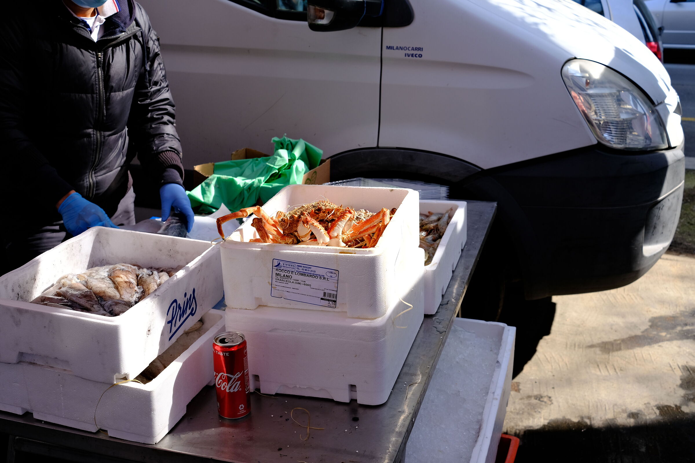 X-E4 con 27mm. Mark II , mercatino del Venerdì