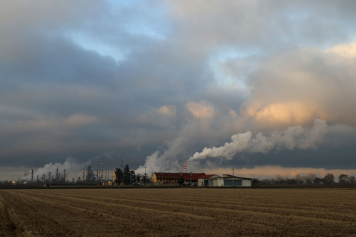 the farmhouse and the refinery